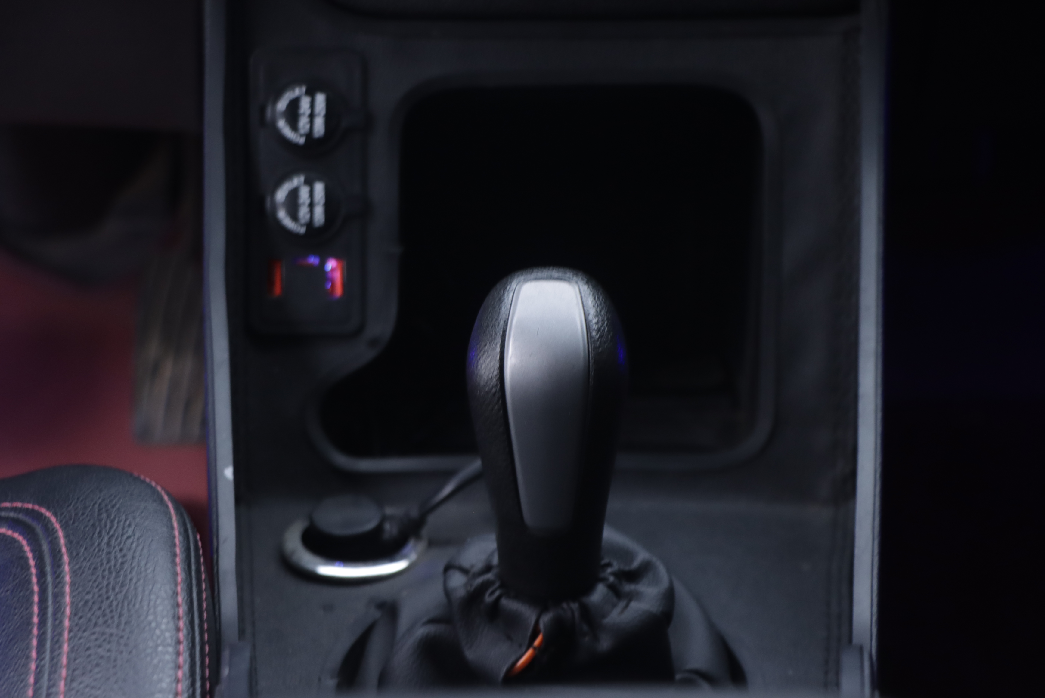 Suzuki Swift 2016 изображение автомобиля #17