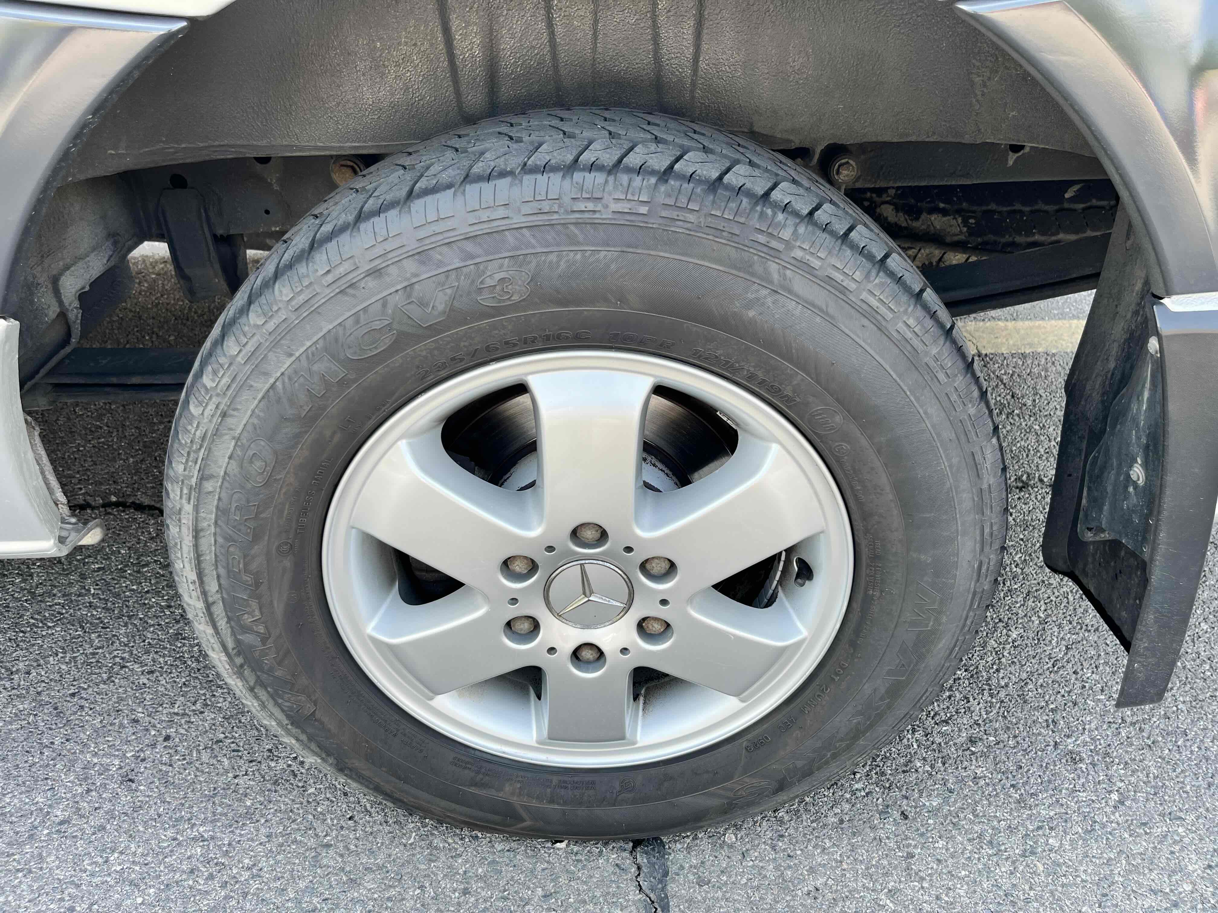 Mercedes-Benz Sprinter 2013 car image #17