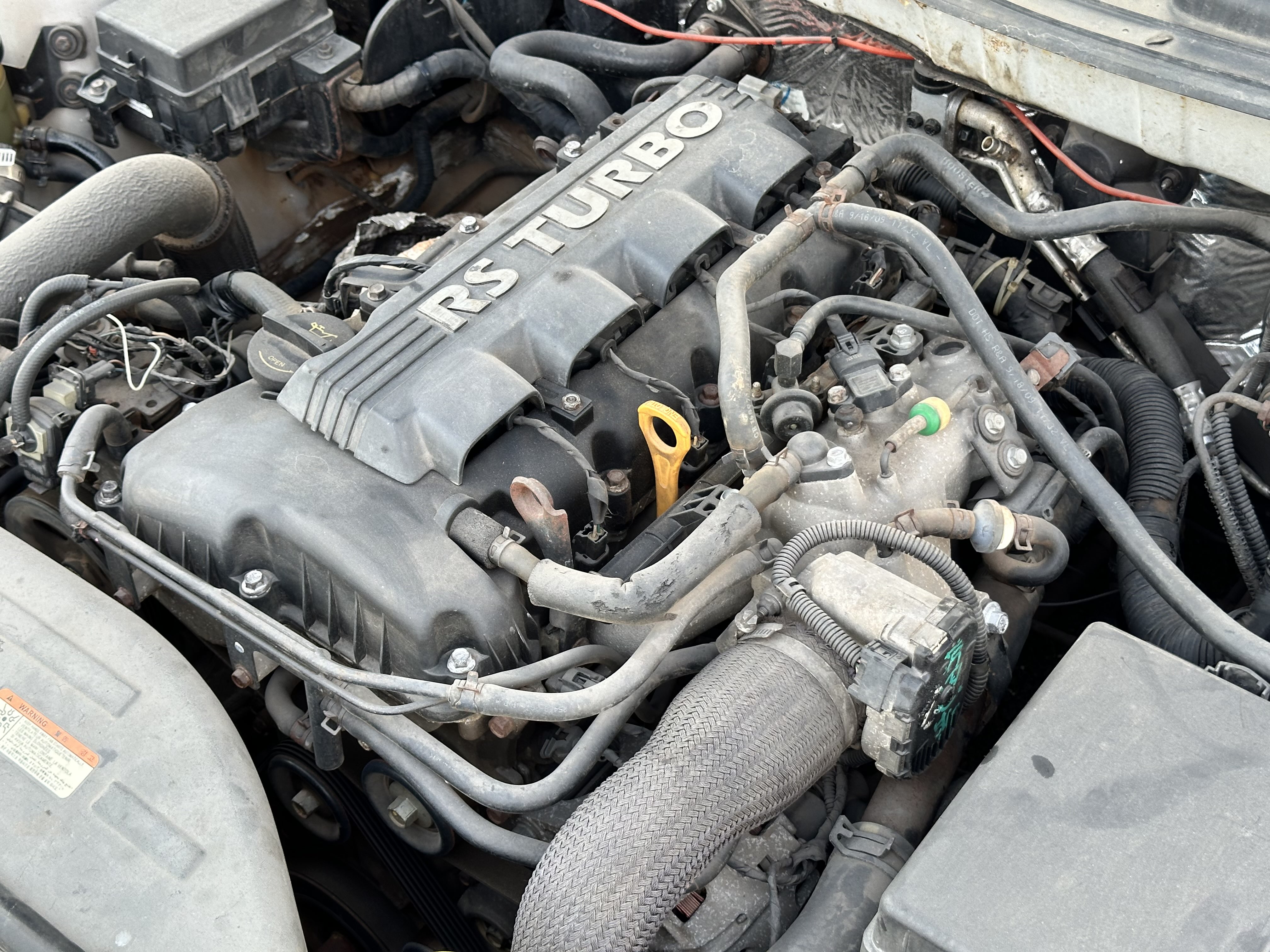 Hyundai Rohens 2010 #17 Hyundai Rohens 2010 car image #17