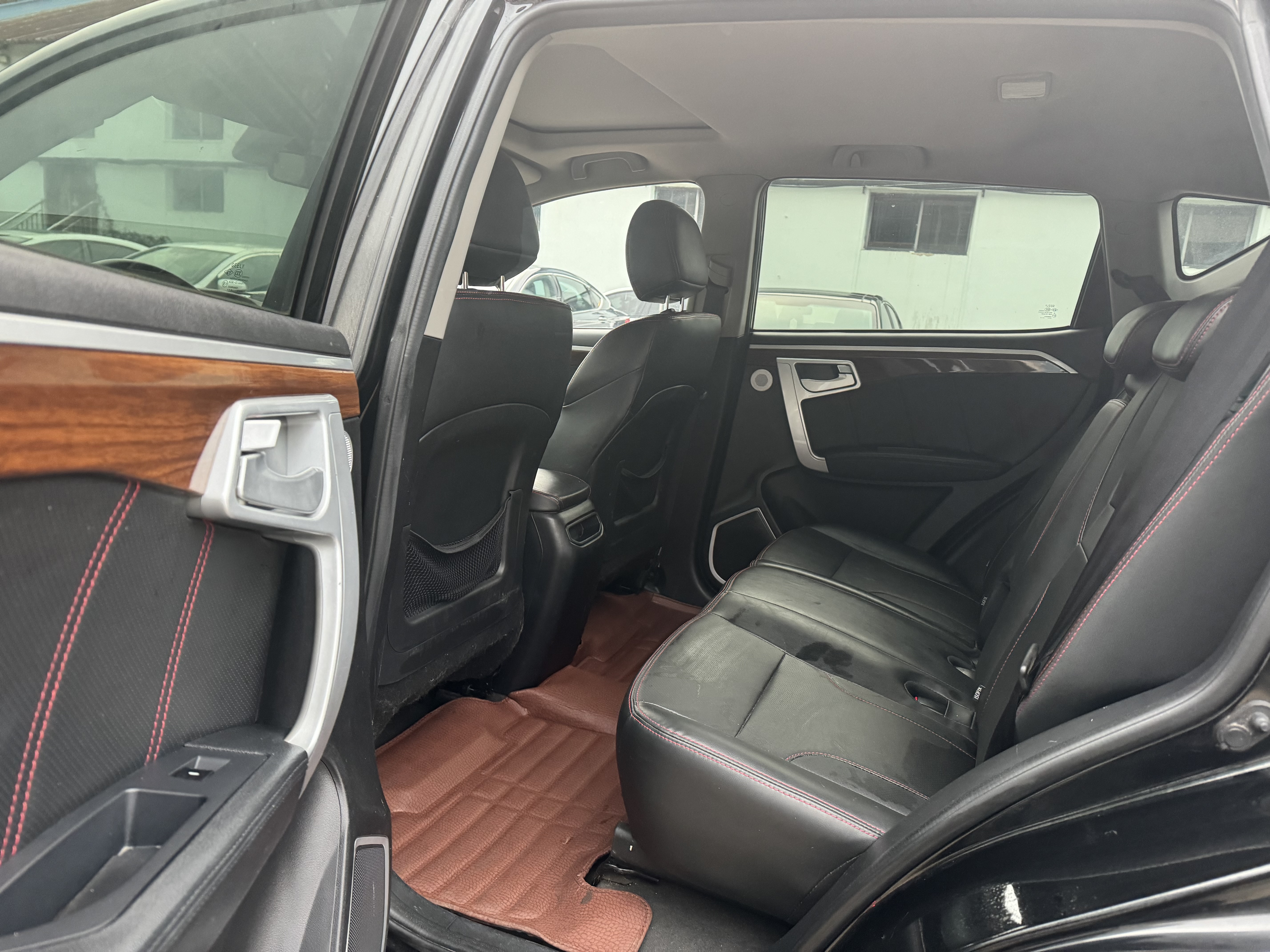 GEELY GX7 2015 #17 GEELY GX7 2015 car image #17