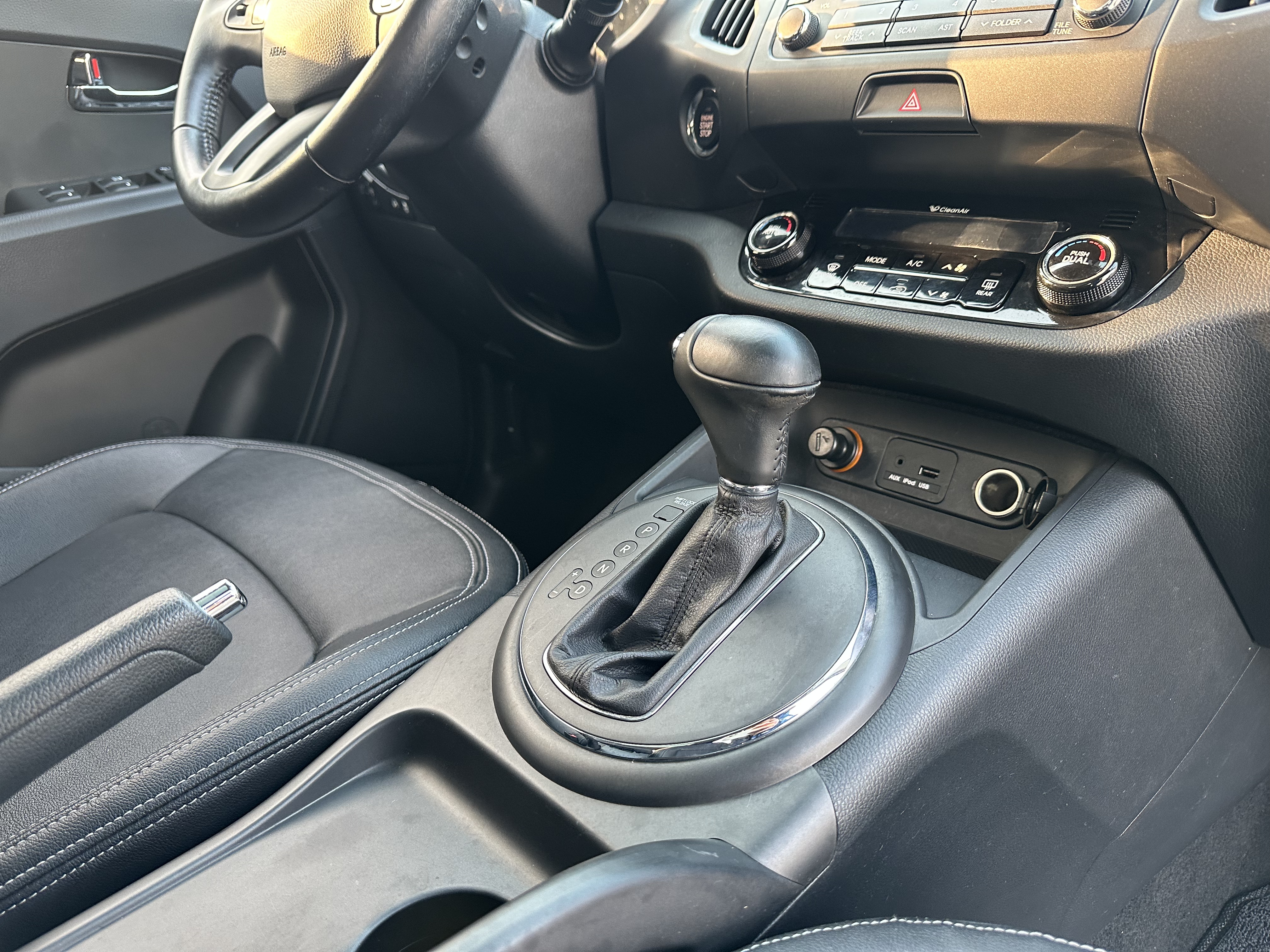 起亚 智跑 2013 汽车图片 #17