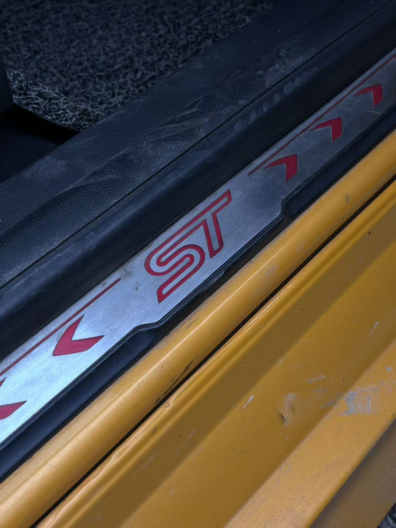 Ford Focus (Imported) 2013 car image #17