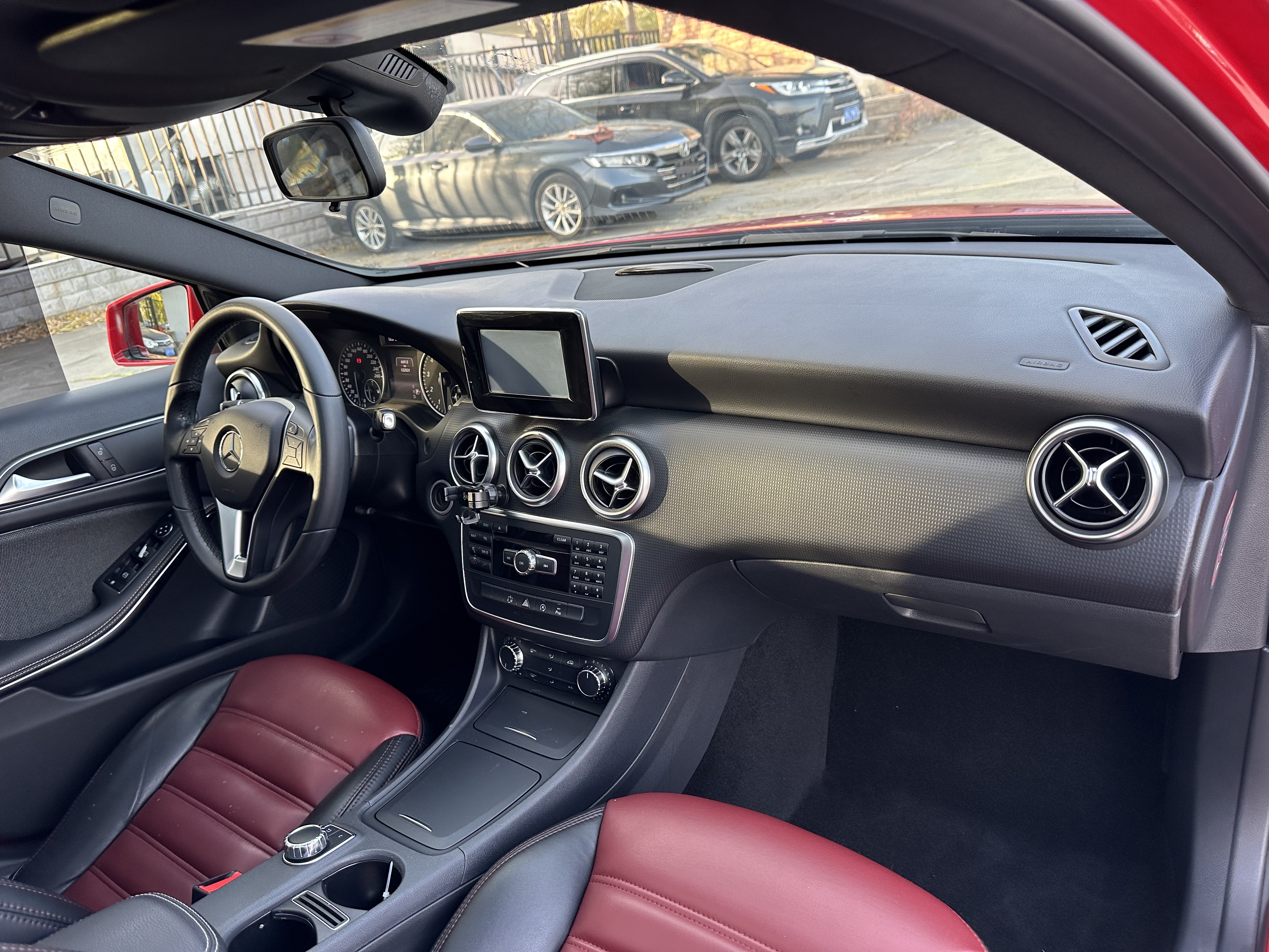 Toyota Sienna 2015 #17 Toyota Sienna 2015 car image #17