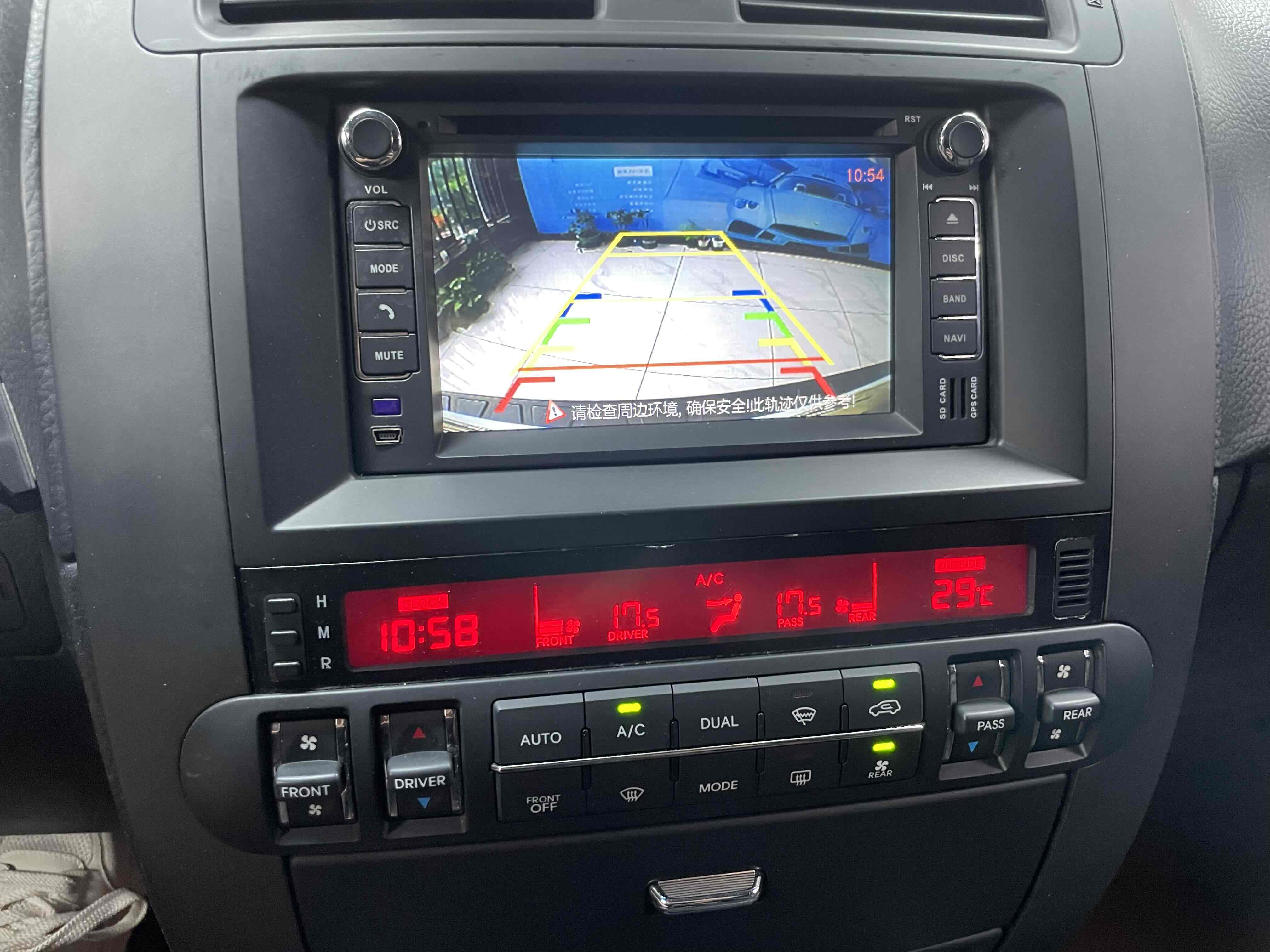 起亚 霸锐 2015 汽车图片 #17