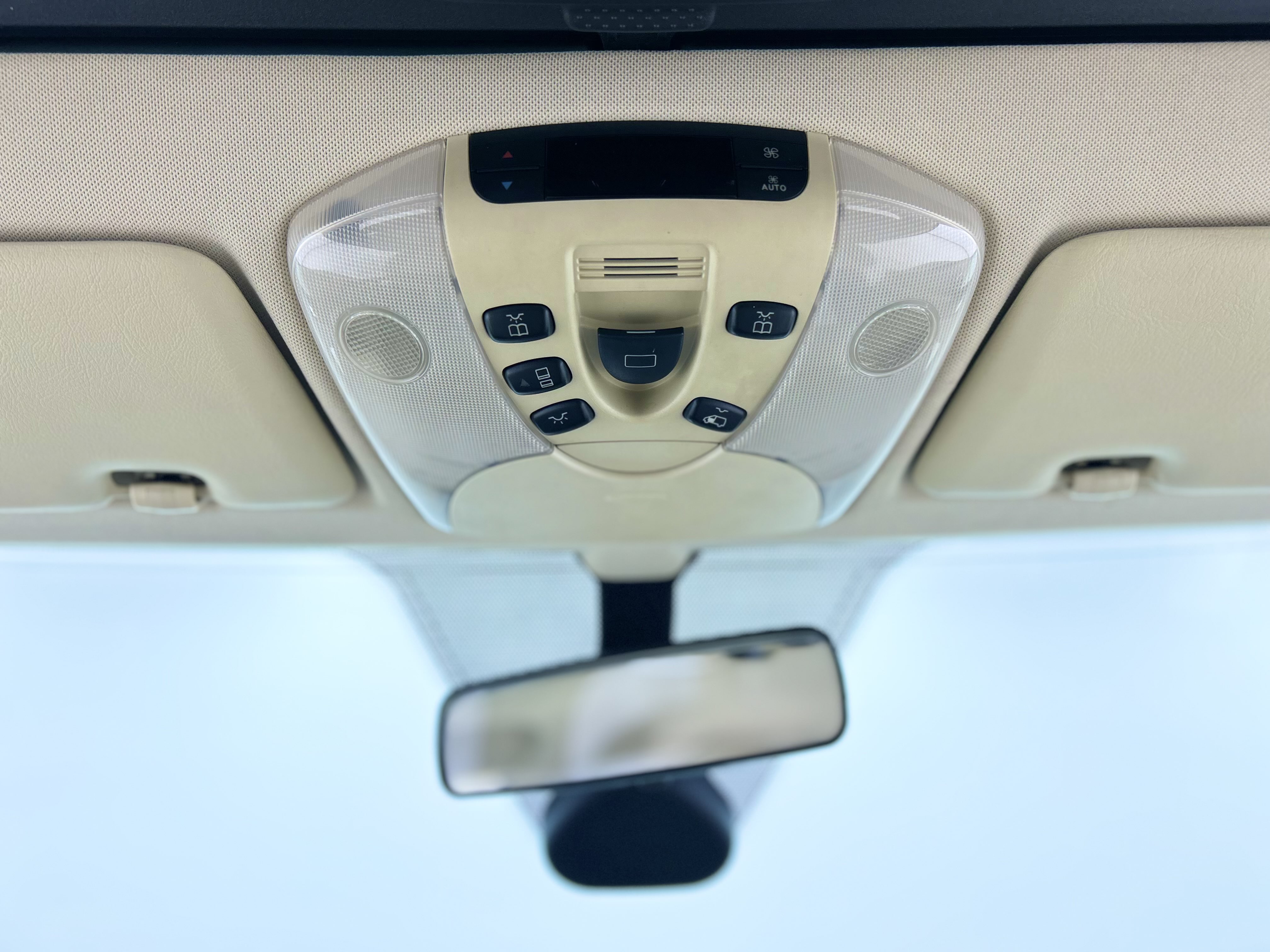 奔驰 唯雅诺 2014 汽车图片 #17