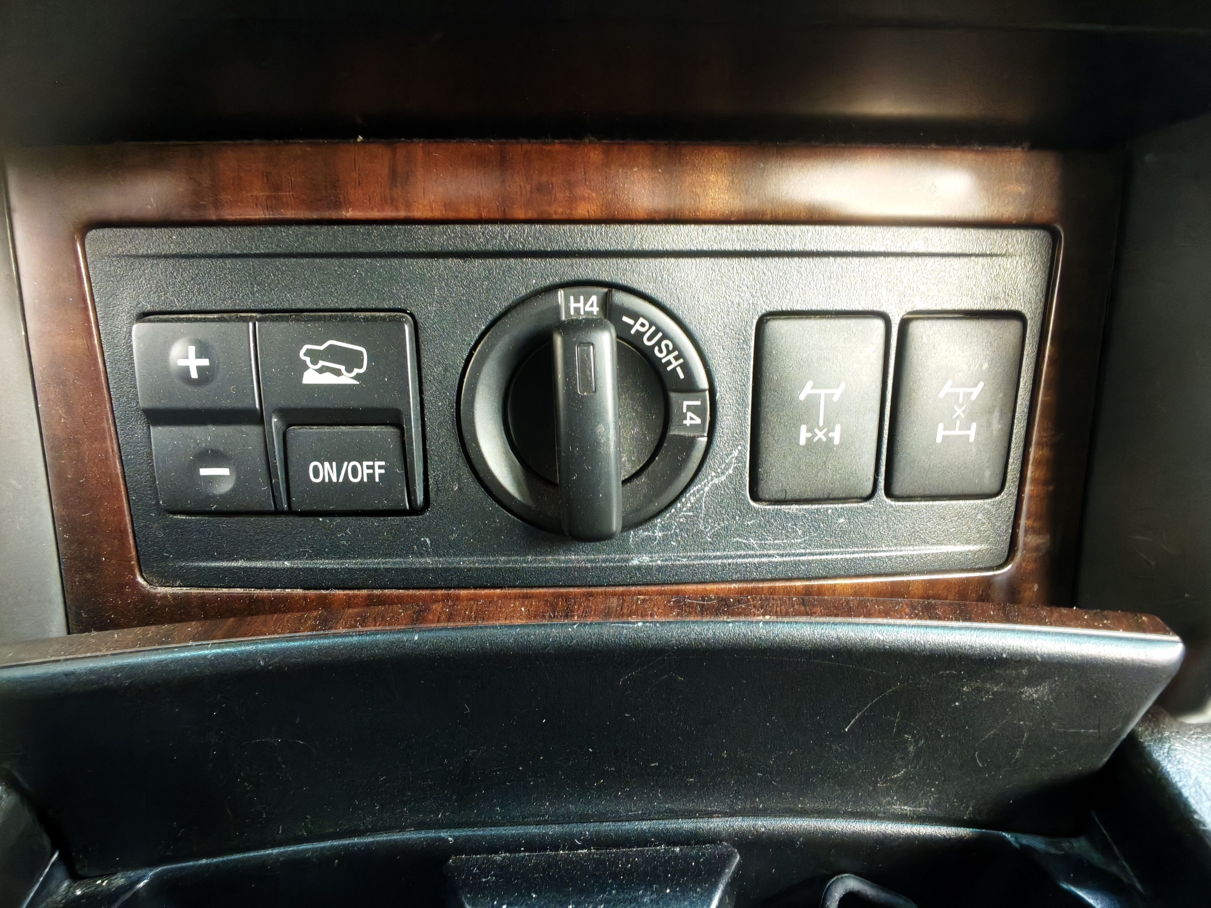 Toyota Land Cruiser Prado 2012 #17 Toyota Land Cruiser Prado 2012 car image #17