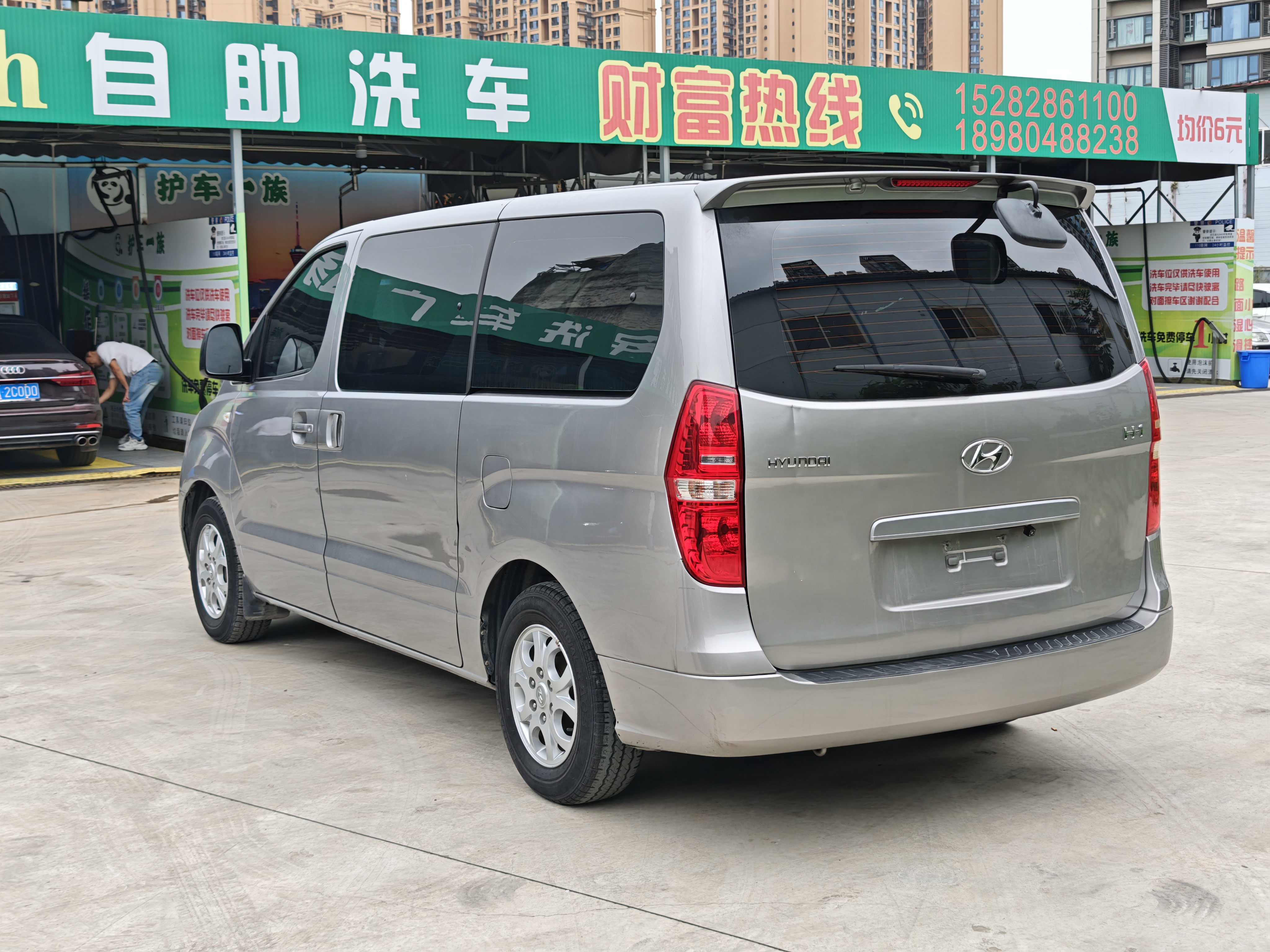 Hyundai H-1 2013 #17 Hyundai H-1 2013 car image #17