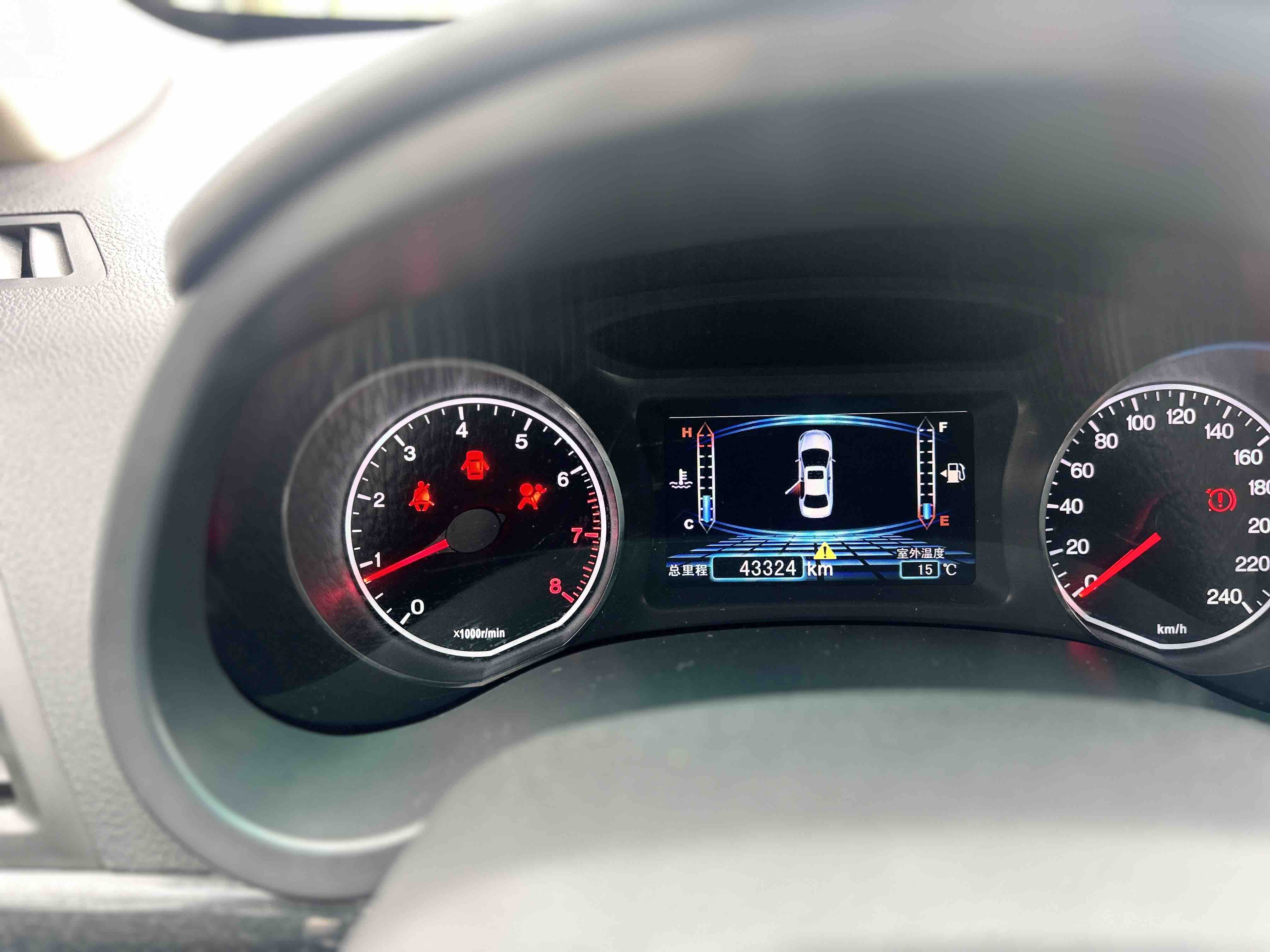 BYD SuRui 2015 car image #17