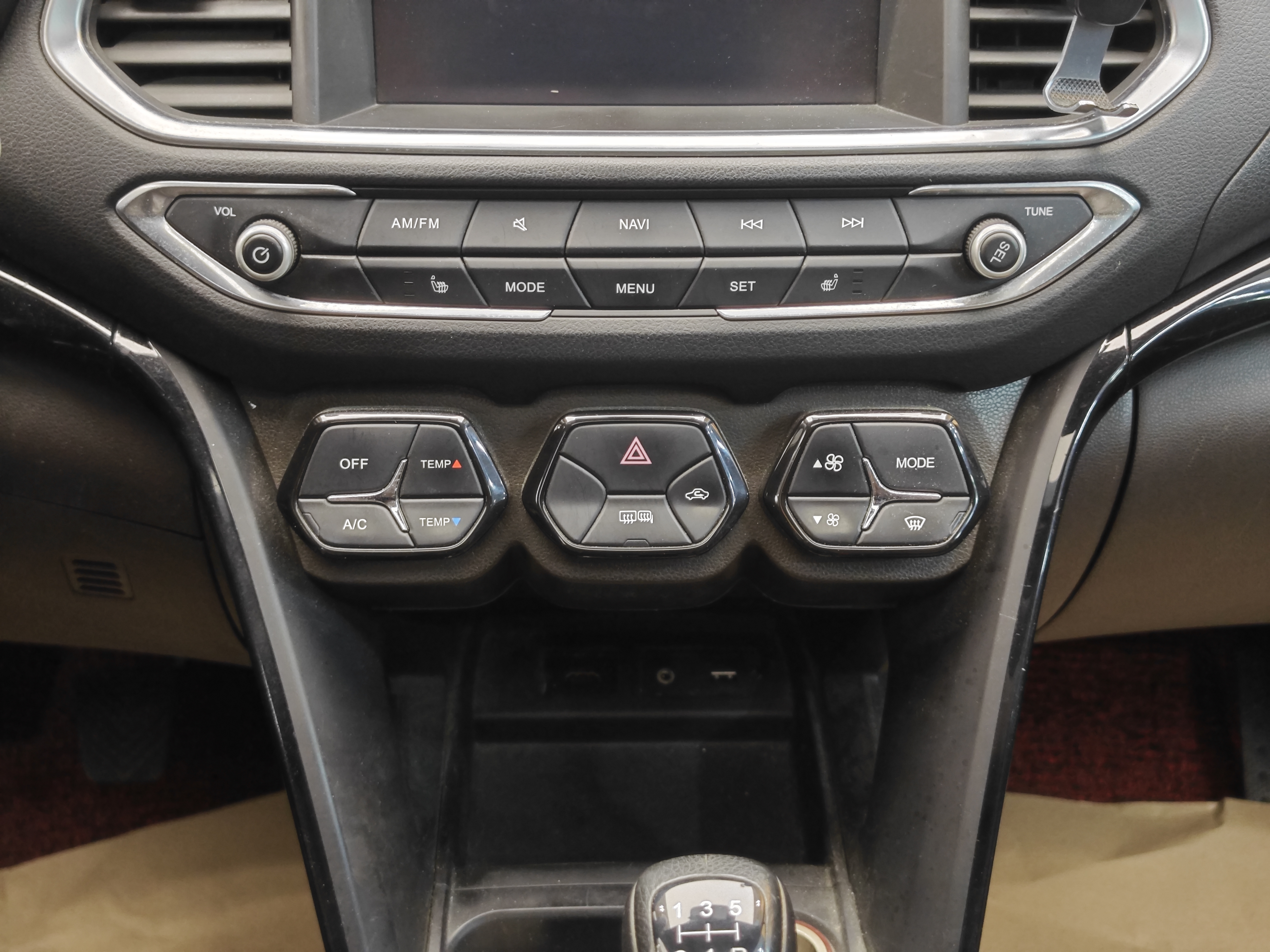 GAC Trumpchi GS4 2016 car image #17