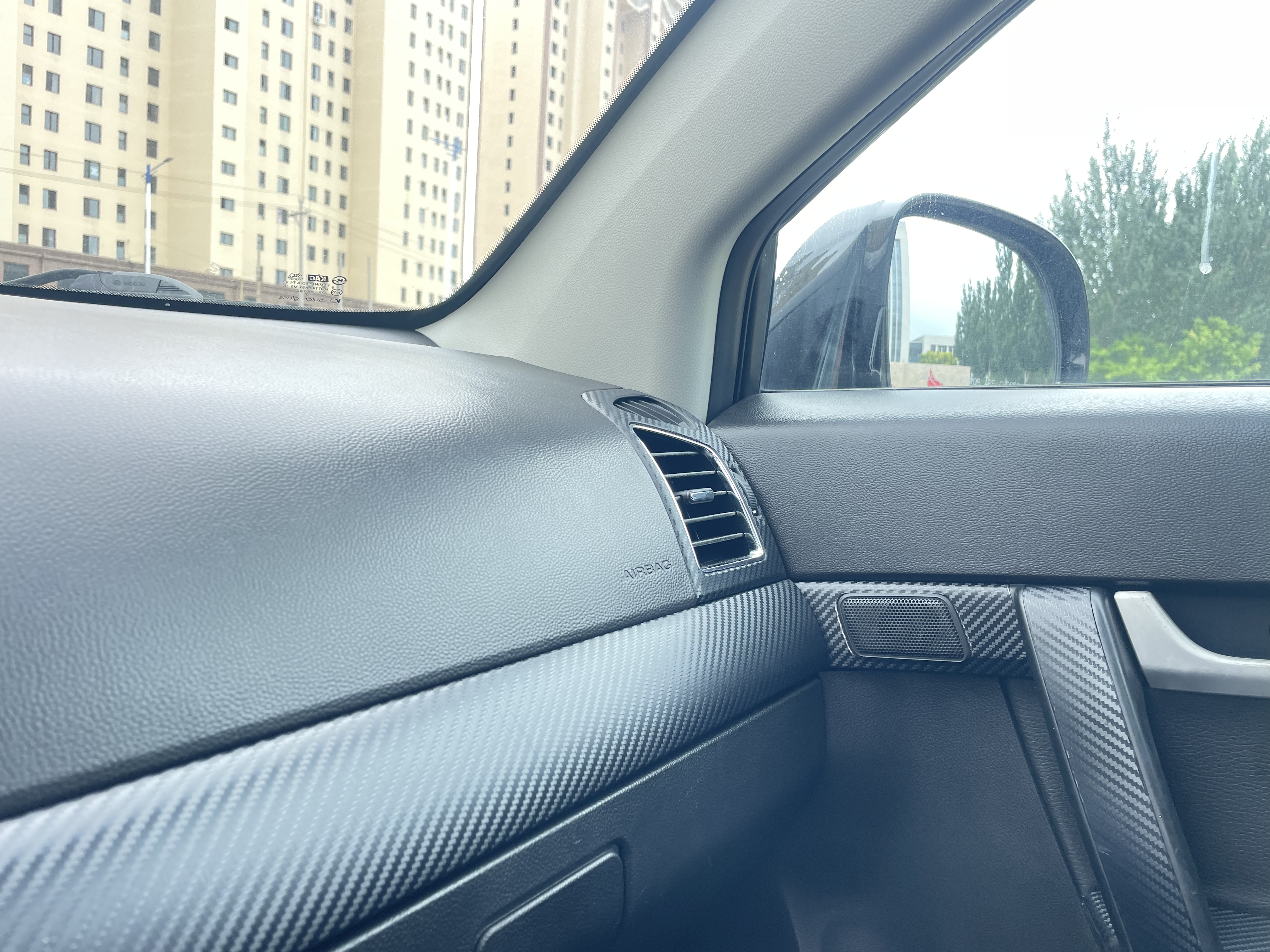 Chevrolet Captiva (Imported) 2012 car image #17