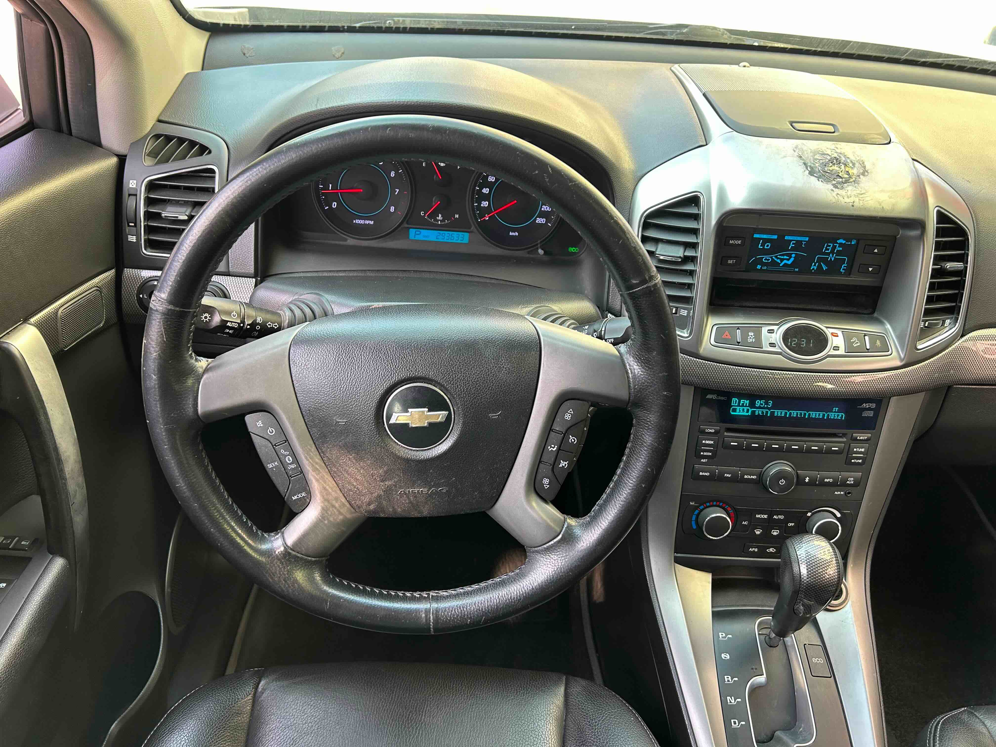 Chevrolet Captiva (Imported) 2011 car image #17