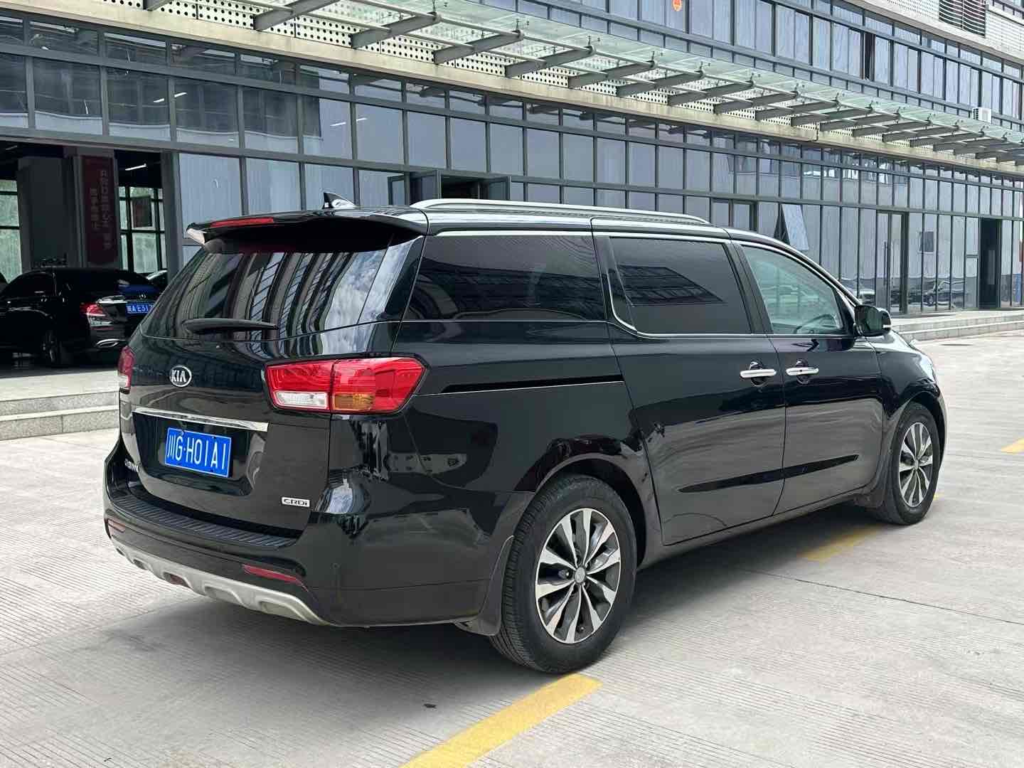 Kia Carnival (Imported) 2015 immagine di auto #17
