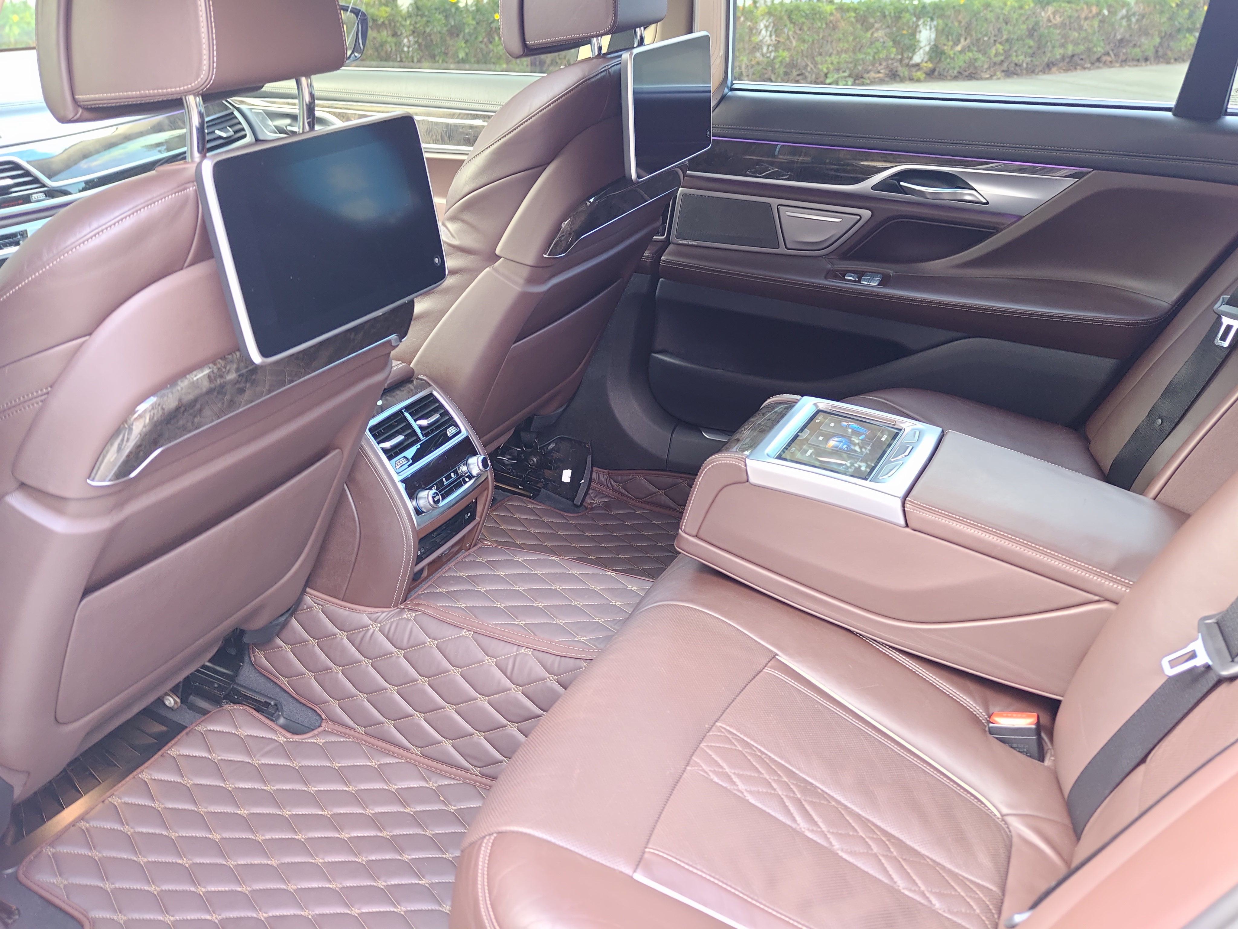 BMW 7 Series 2016 #17 BMW 7 Series 2016 car image #17