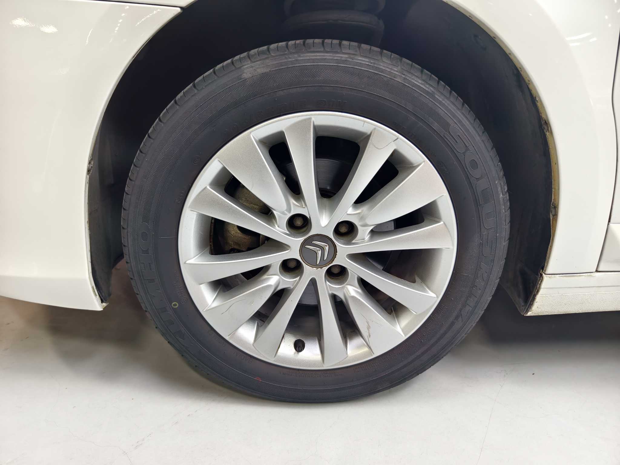 Citroen C-Quatre 2016 car image #17