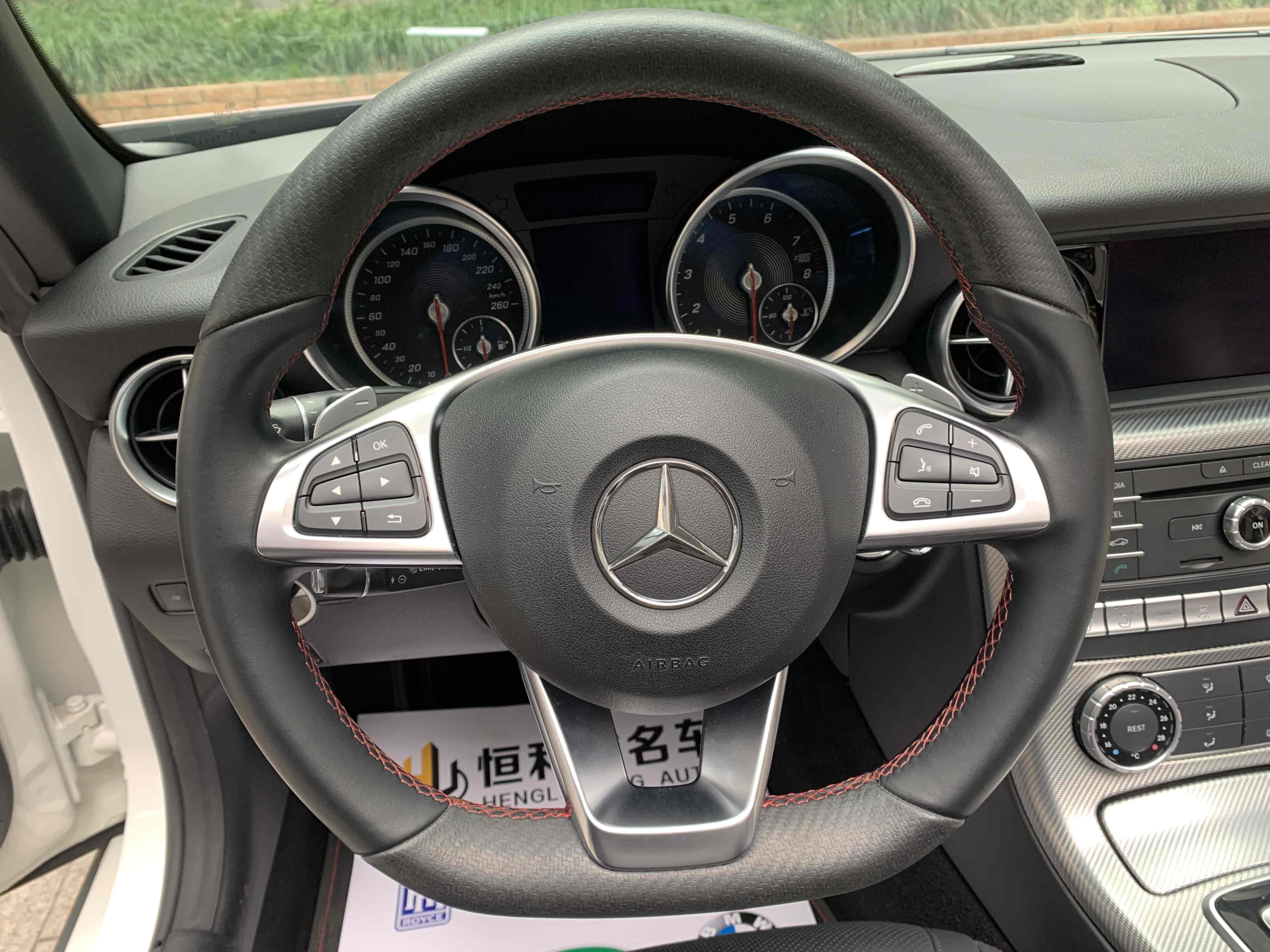 Mercedes-Benz SLC Class 2018 #17 Mercedes-Benz SLC Class 2018 car image #17