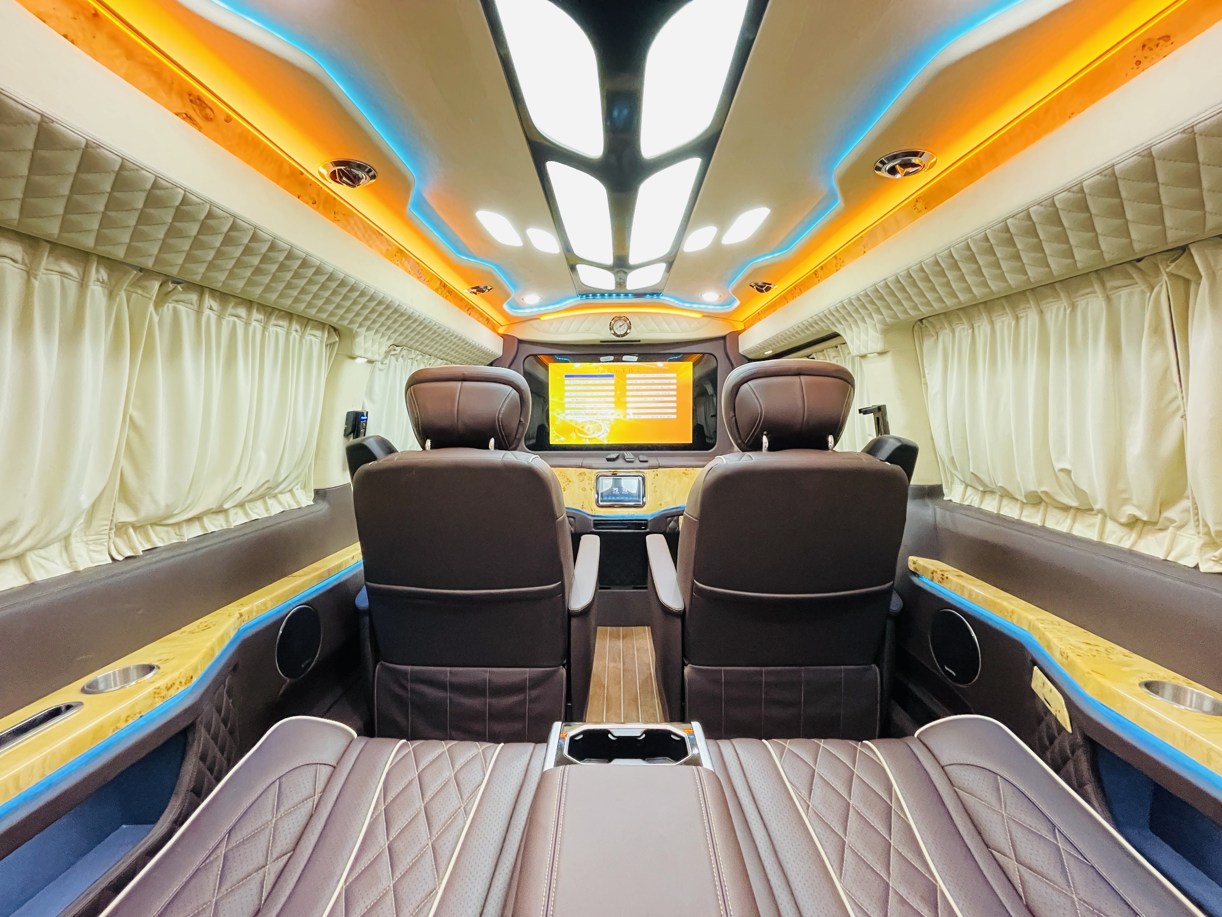 Volkswagen Caravelle 2019 #17 Volkswagen Caravelle 2019 car image #17