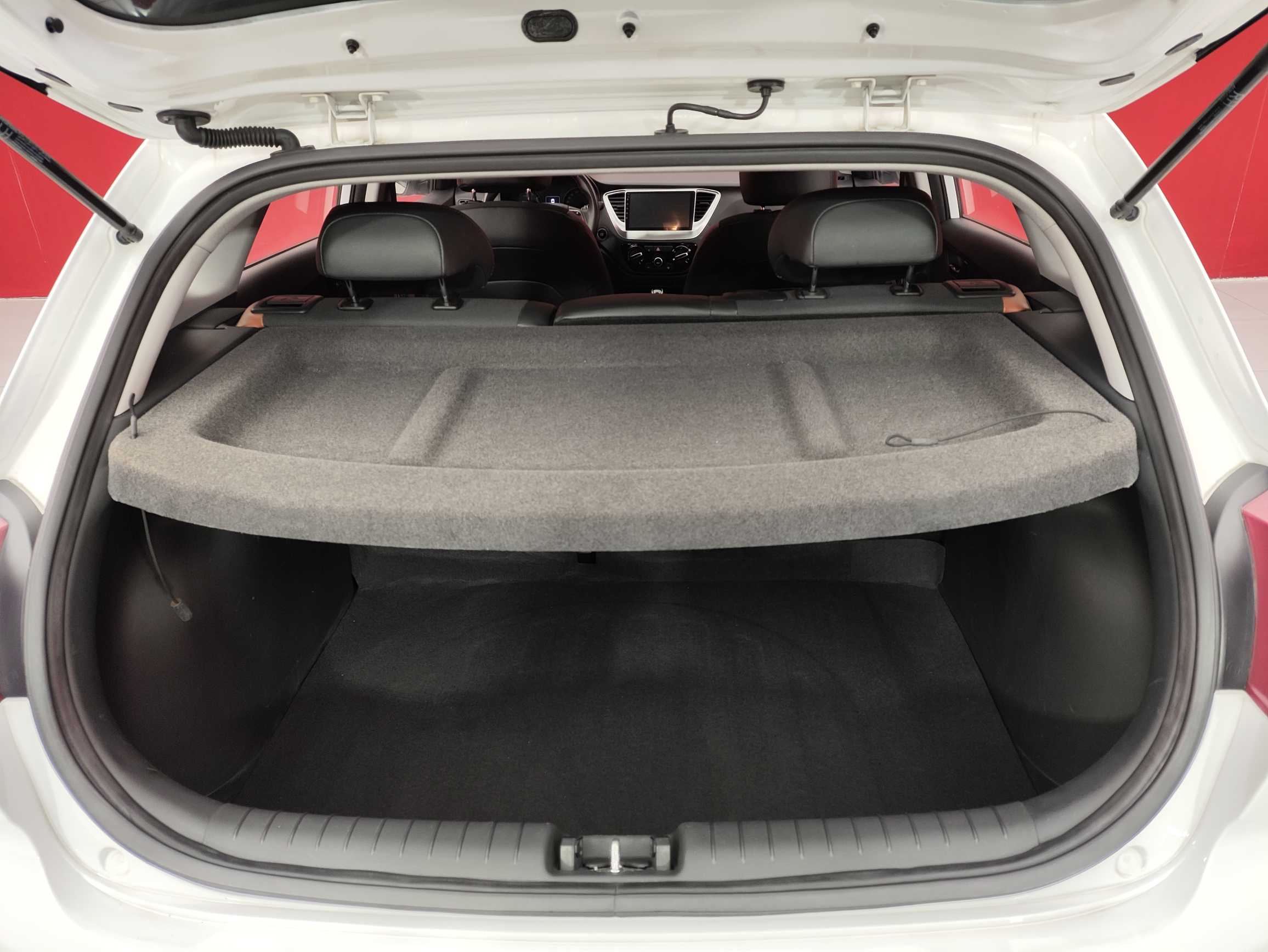 Hyundai Verna RV 2017 #17 Hyundai Verna RV 2017 car image #17