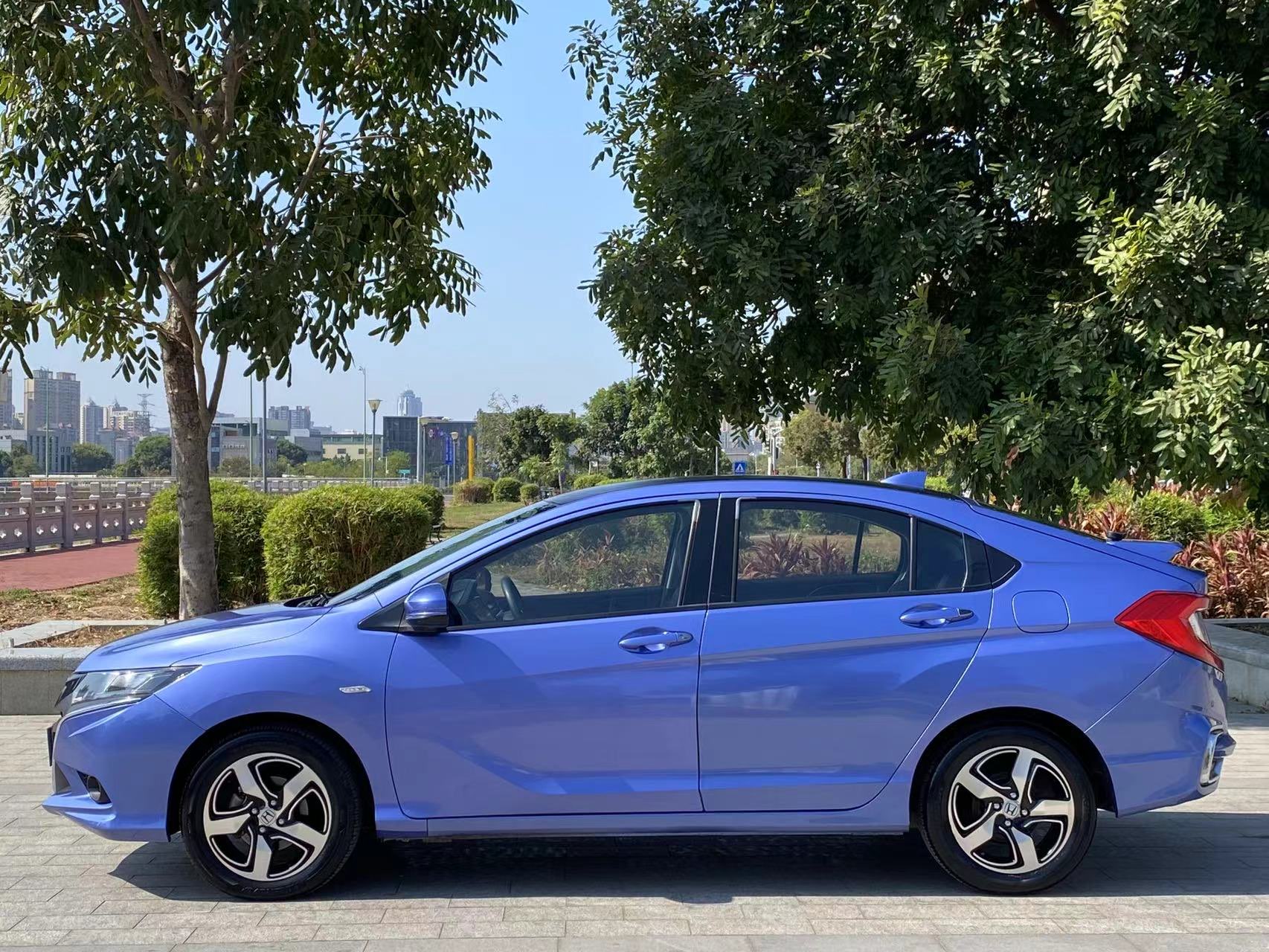 Honda Gienia 2016 #17 Honda Gienia 2016 car image #17