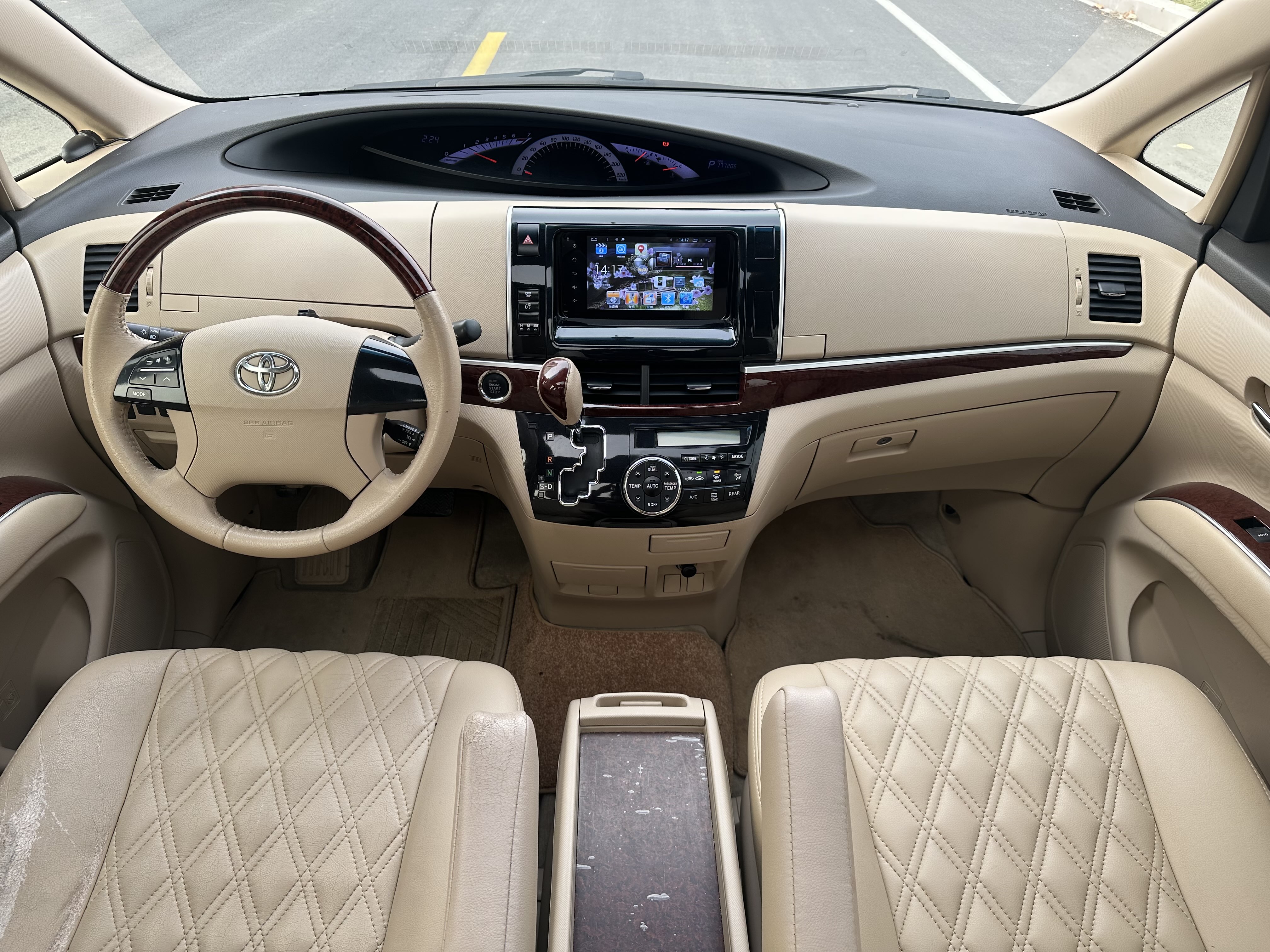 Toyota Previa 2016 car image #17