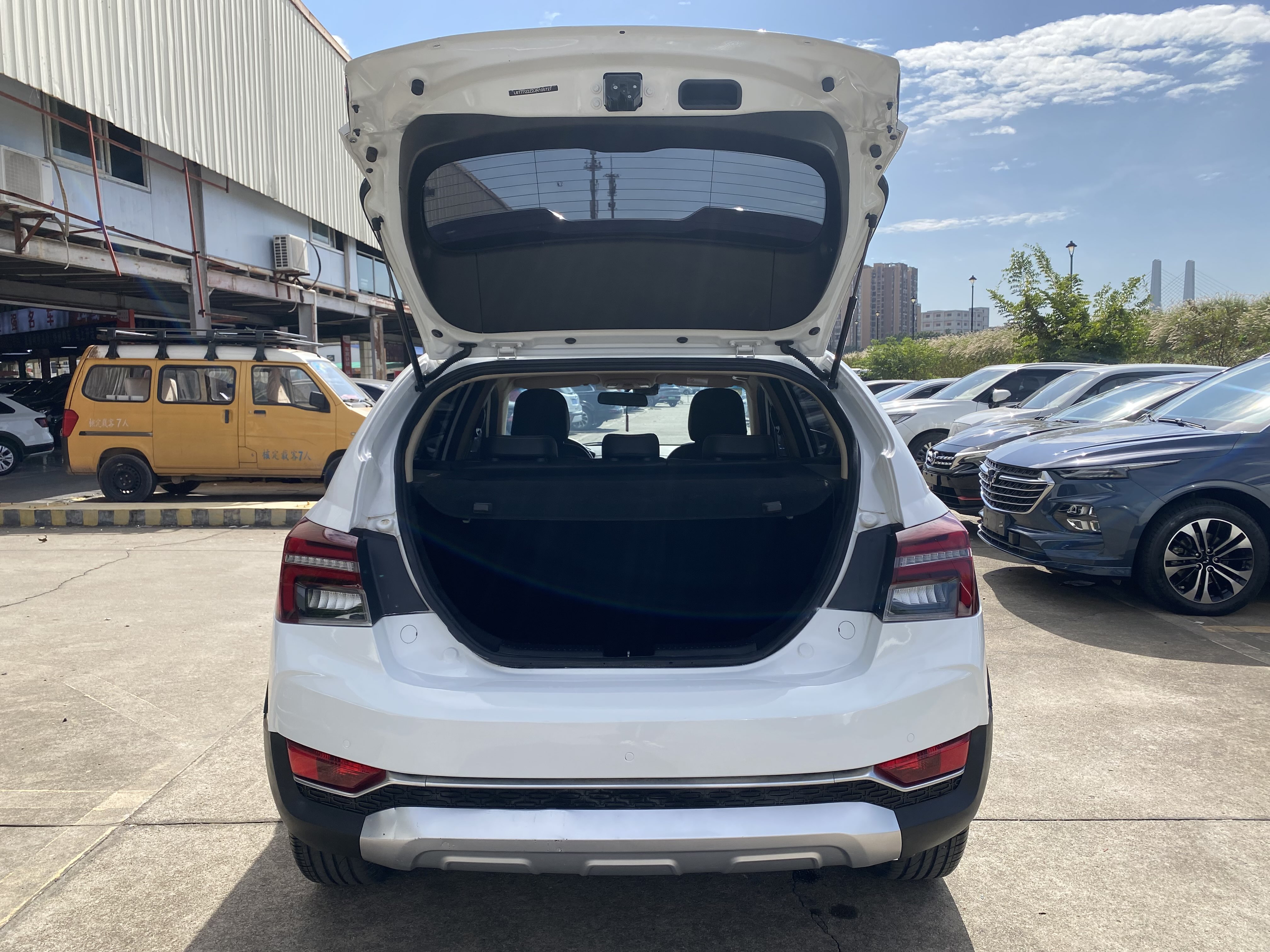 GEELY Vision S1 2019 #17 GEELY Vision S1 2019 car image #17