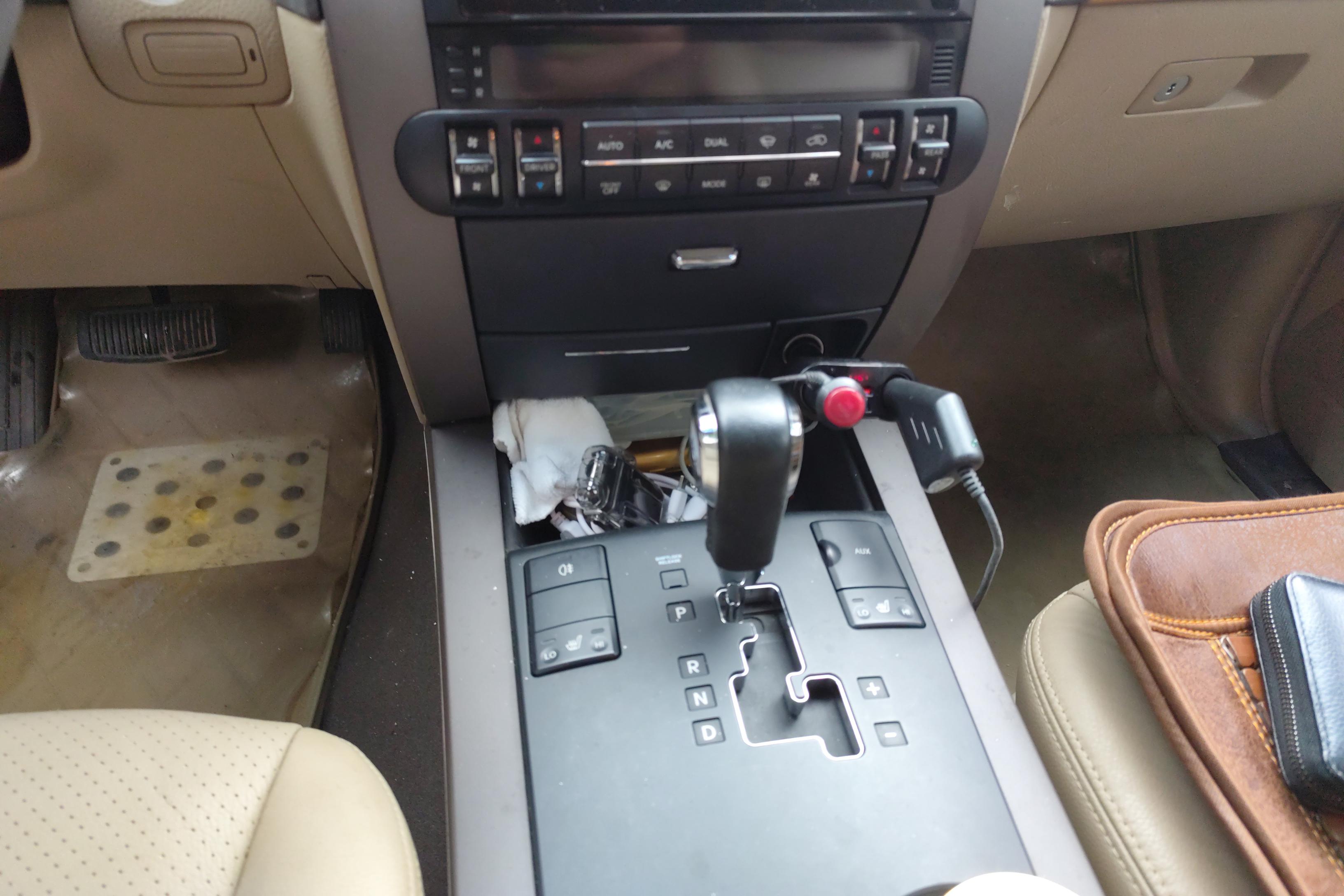 起亚 霸锐 2013 汽车图片 #17