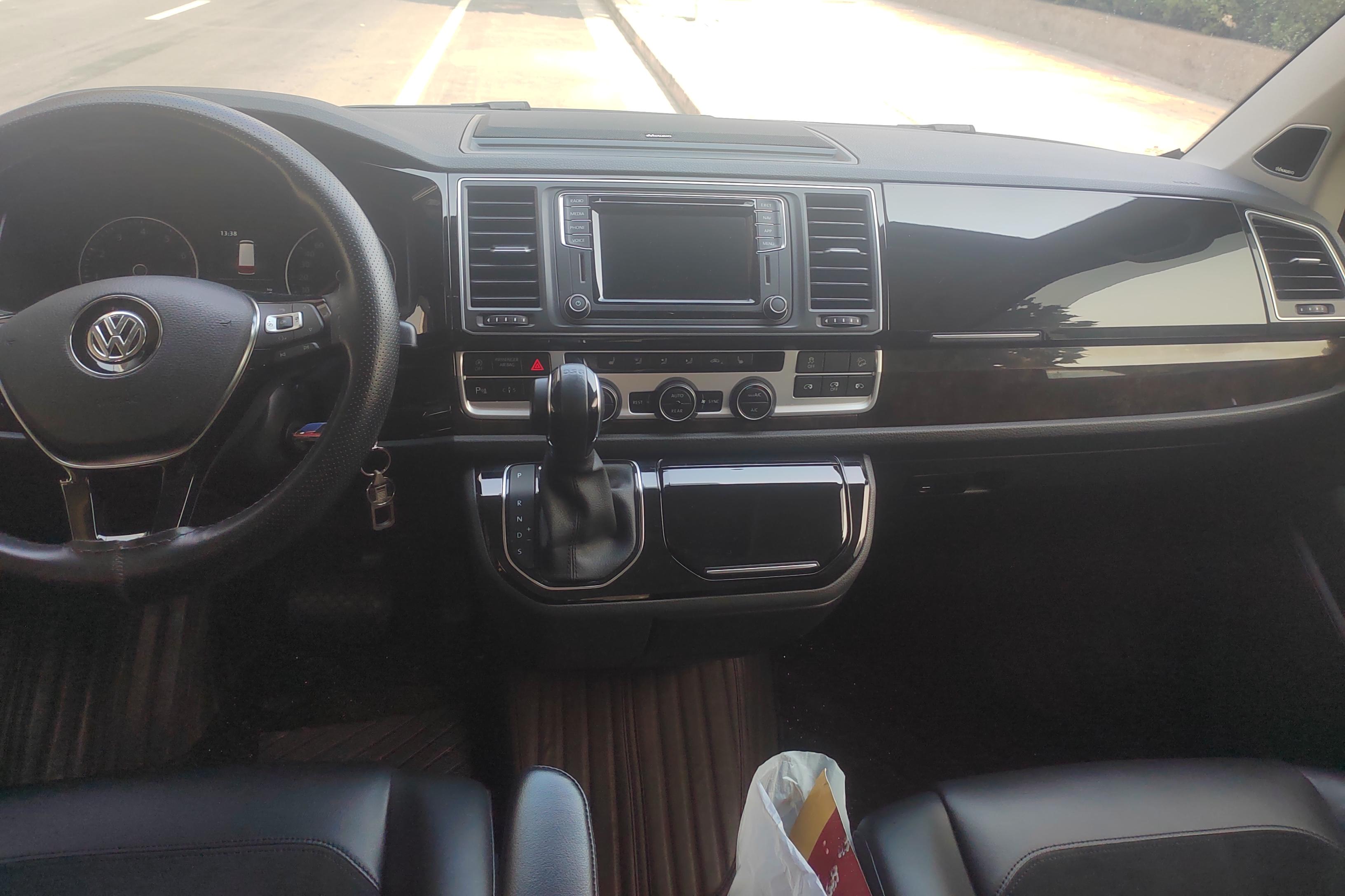 Volkswagen Multivan 2019 #17 Volkswagen Multivan 2019 imagem de carro #17