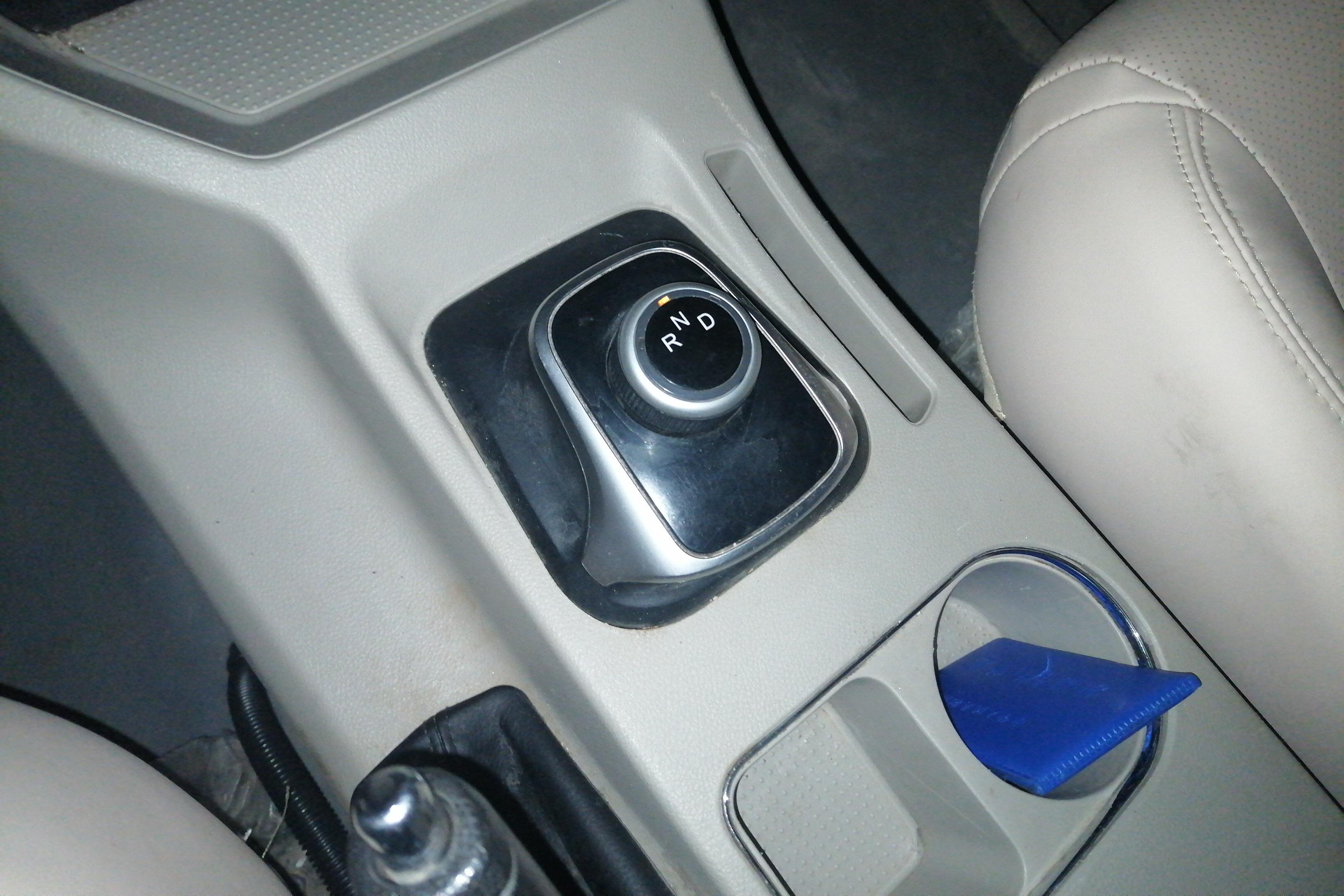 Forthing Lingzhi EV 2021 immagine di auto #17