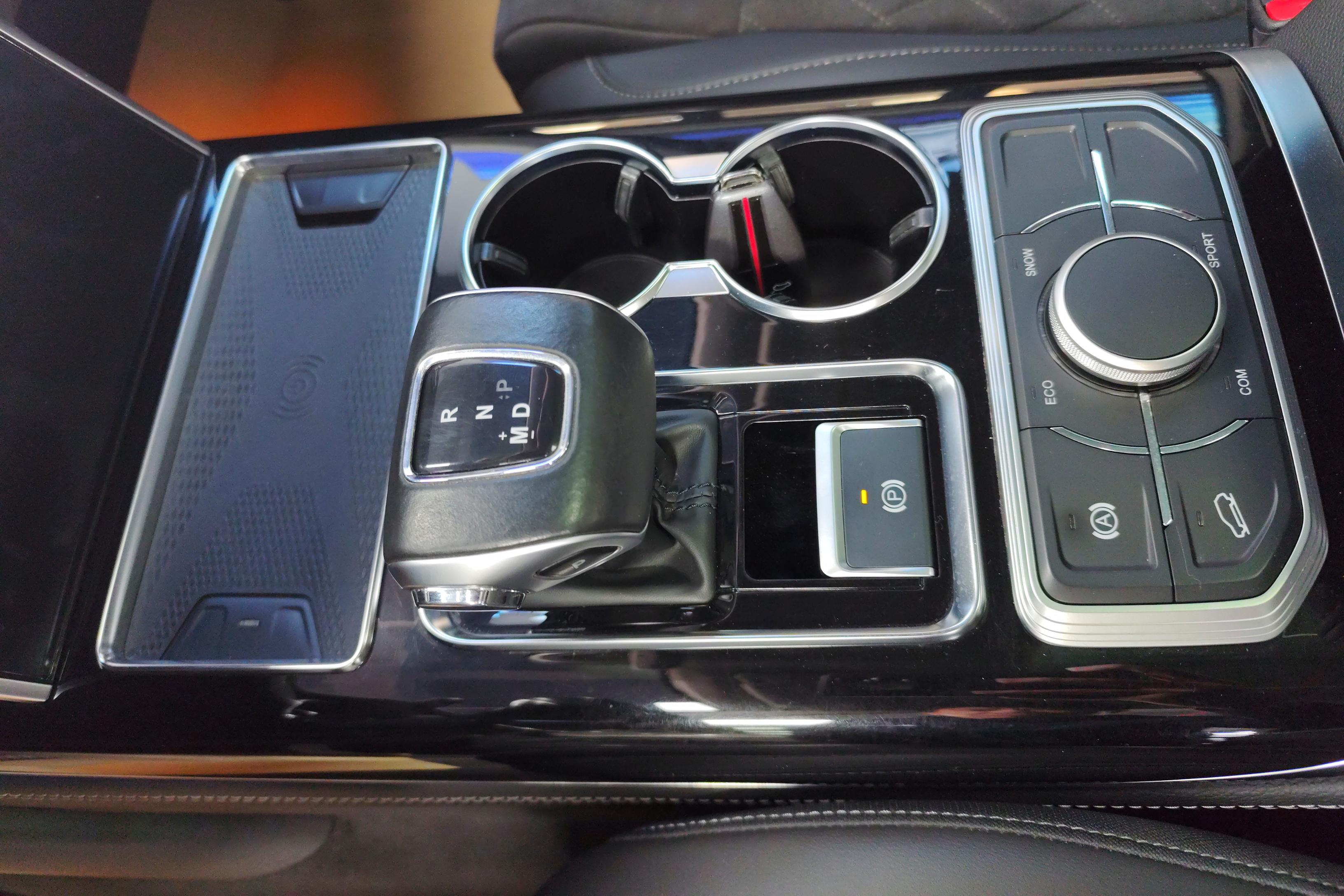 HongQi HS7 2021 car image #17