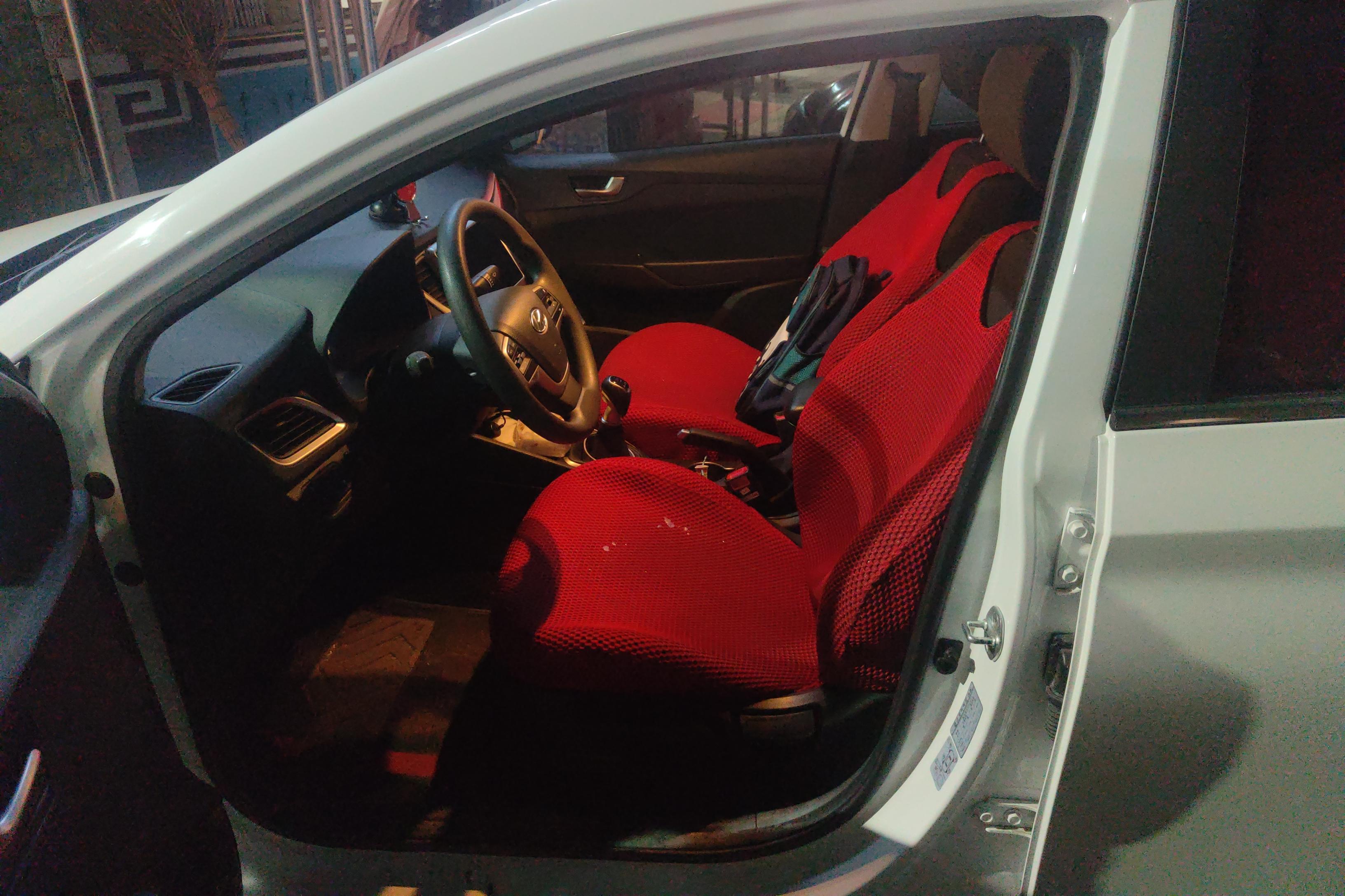 Hyundai Verna 2022 car image #17