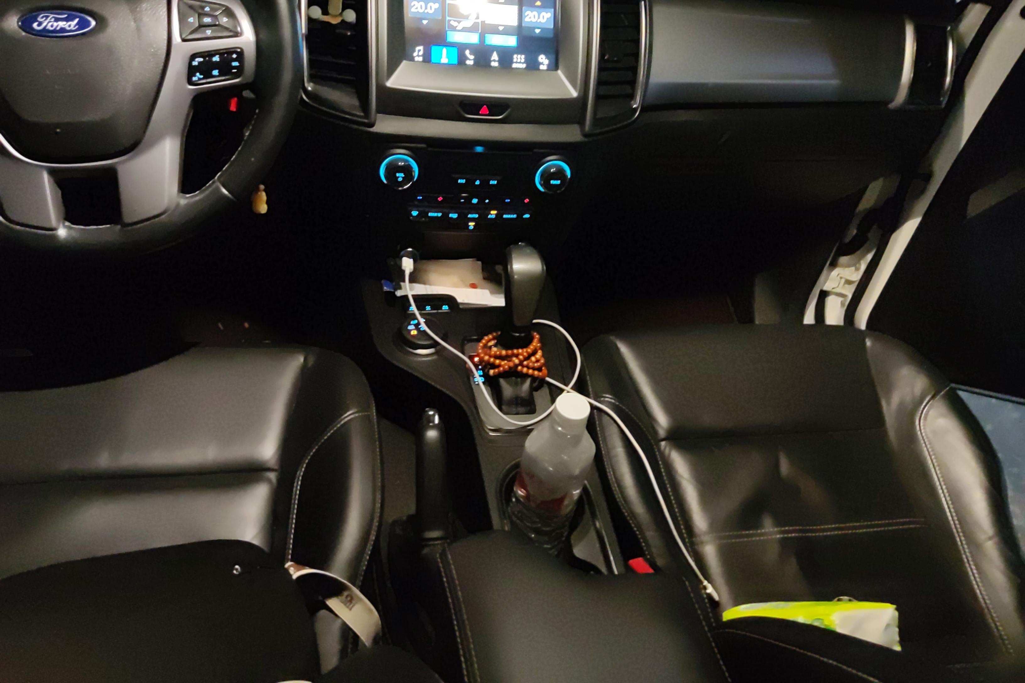 Ford Everest 2019 car image #17