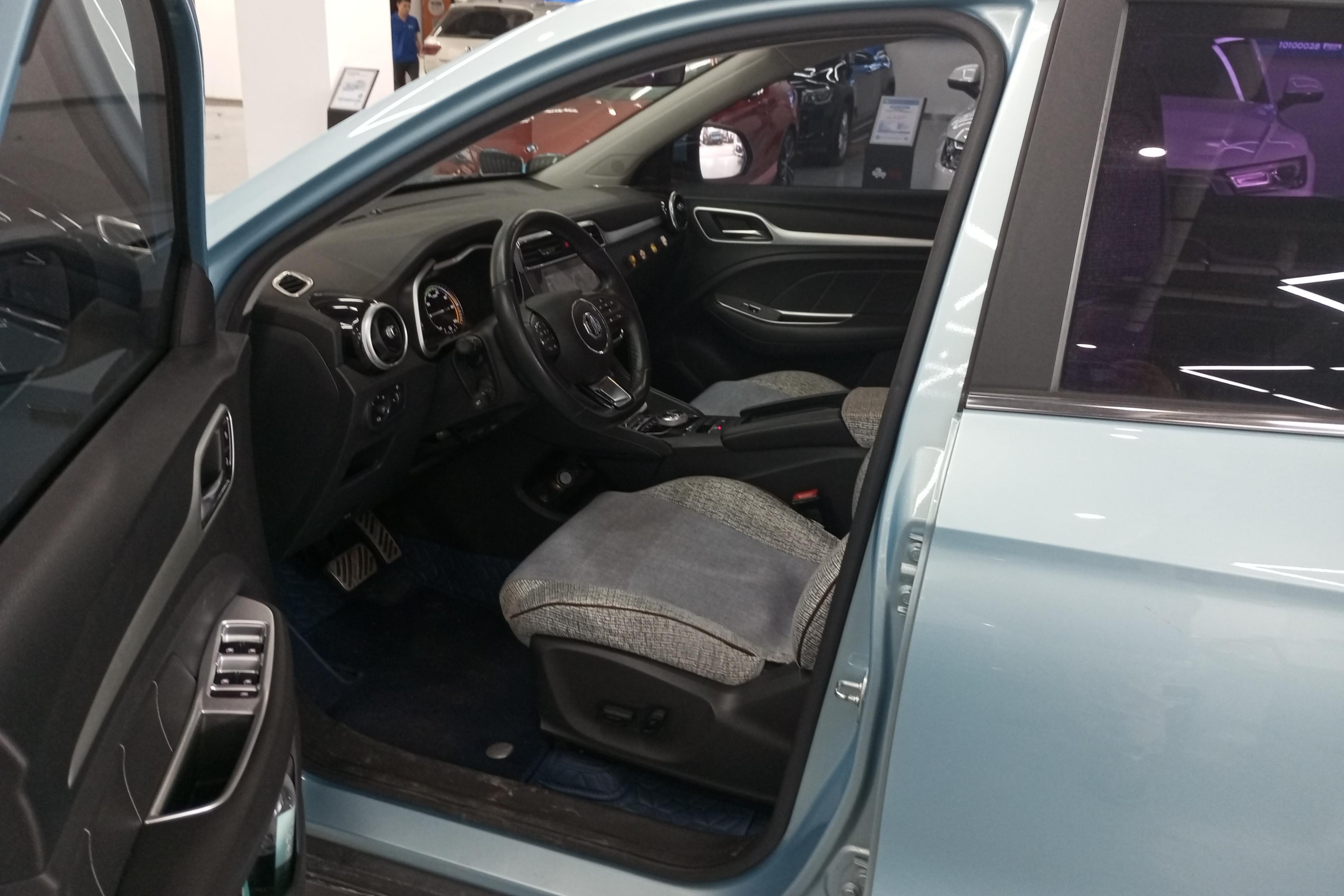 MG EZS Electric 2019 car image #17