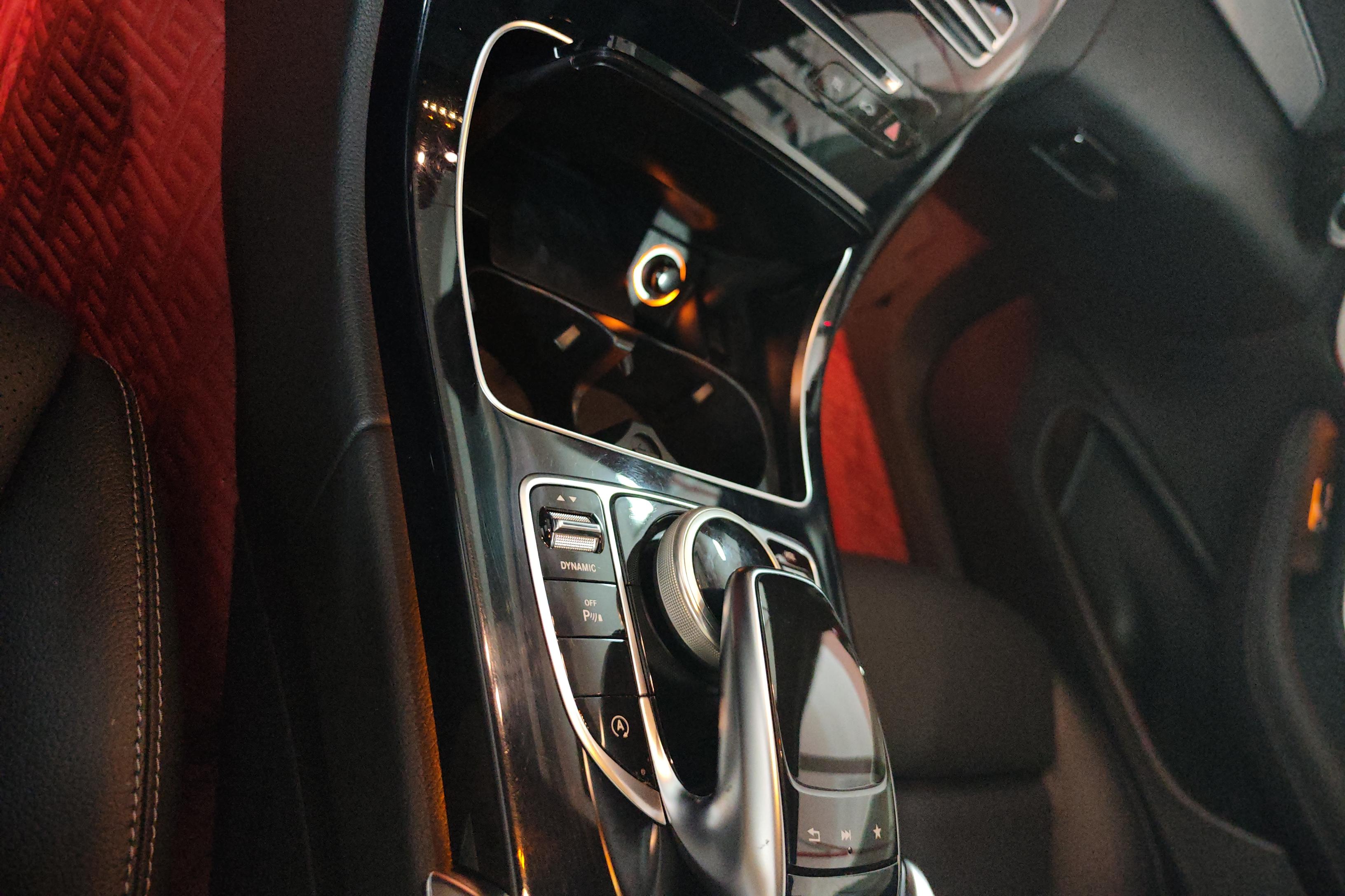 Mercedes-Benz C Class (Imported) 2017 car image #17