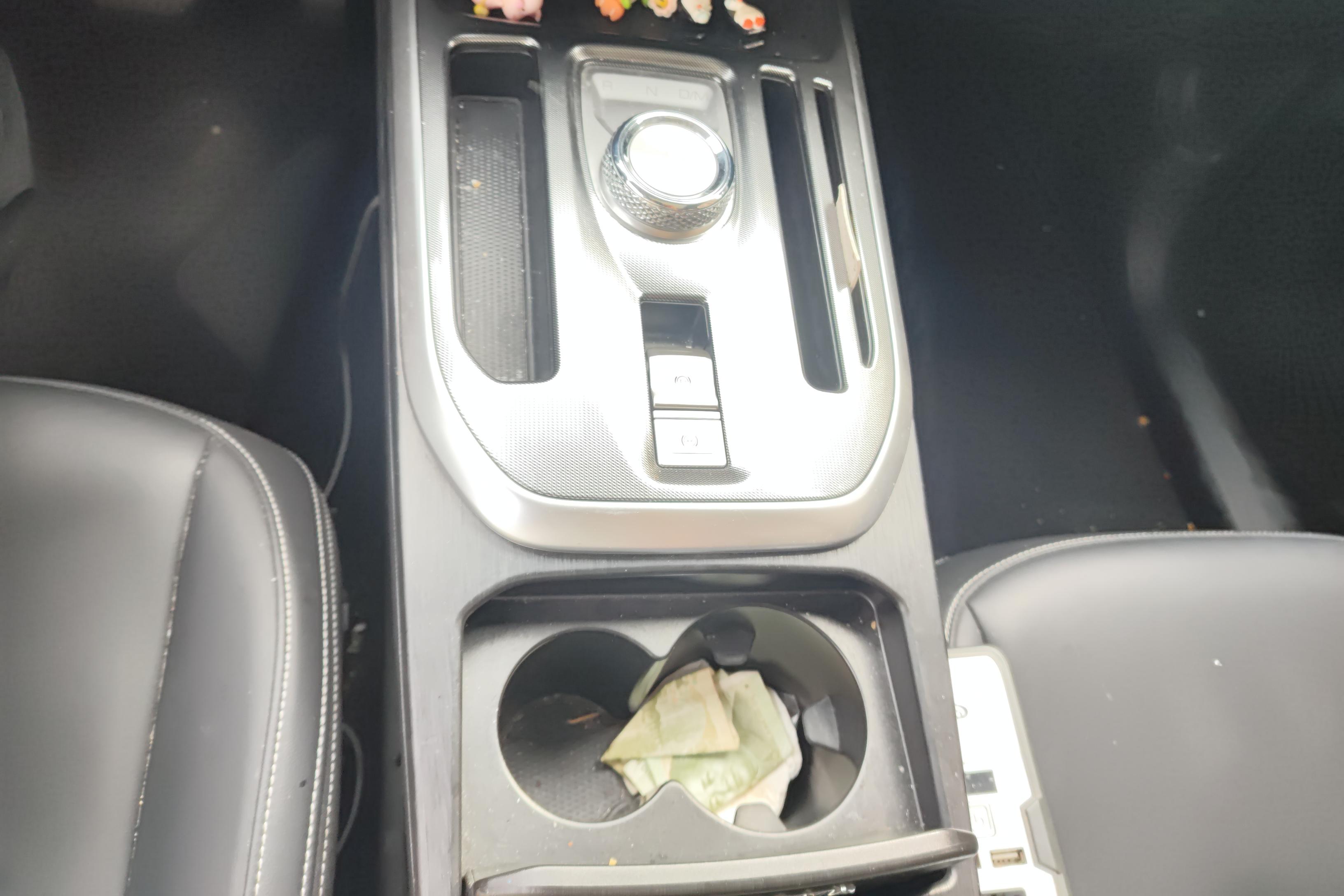 Haval Jolion 2021 #17 Haval Jolion 2021 car image #17