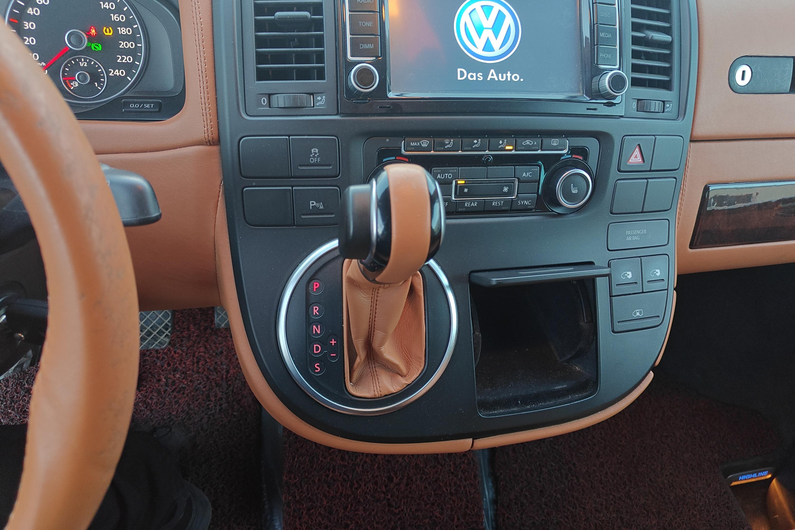 Volkswagen Multivan 2014 #17 Volkswagen Multivan 2014 imagem de carro #17