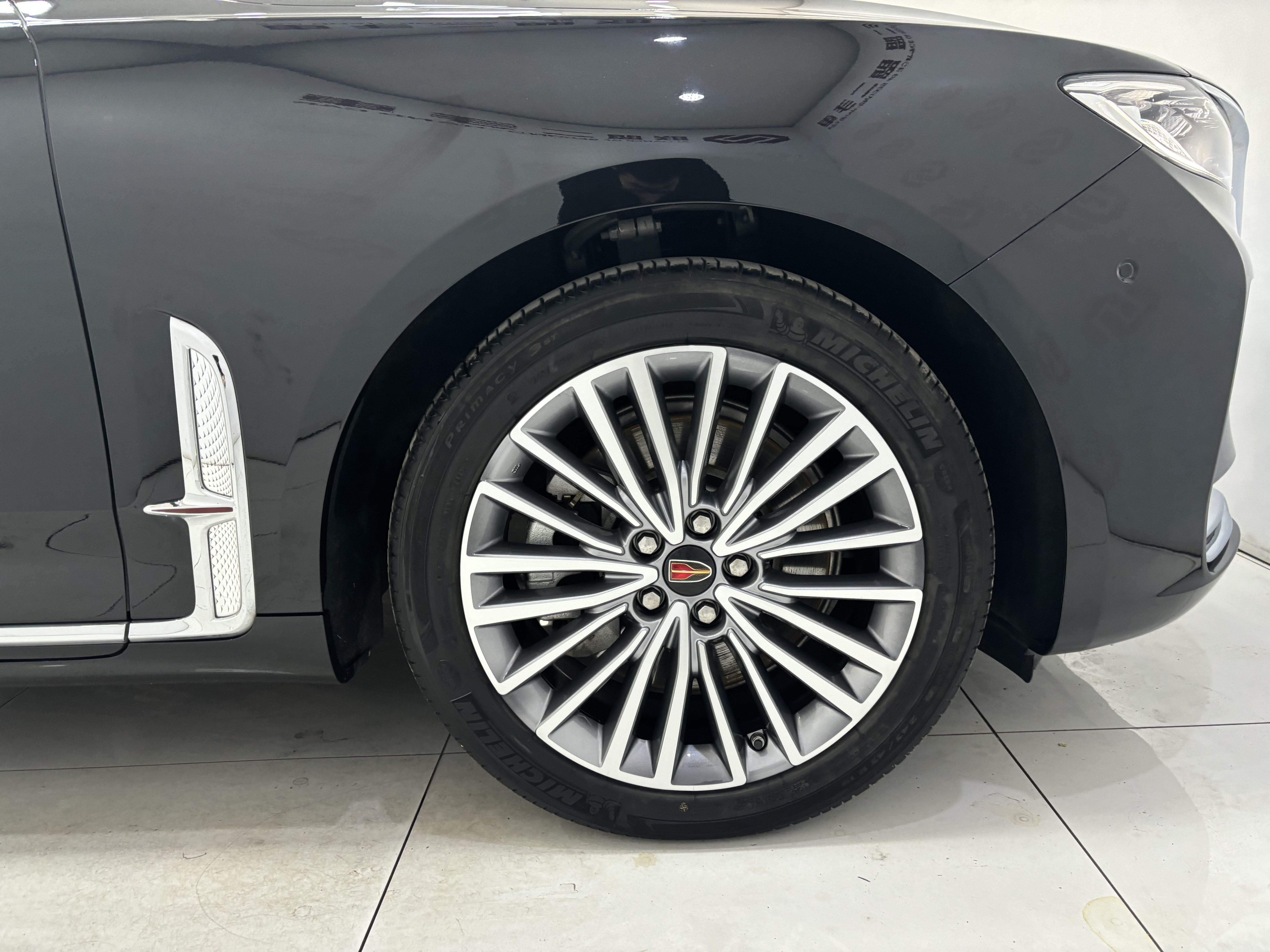 HongQi H9 2022 #17 HongQi H9 2022 car image #17