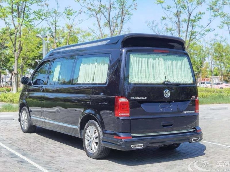 Volkswagen Caravelle 2019 car image #17