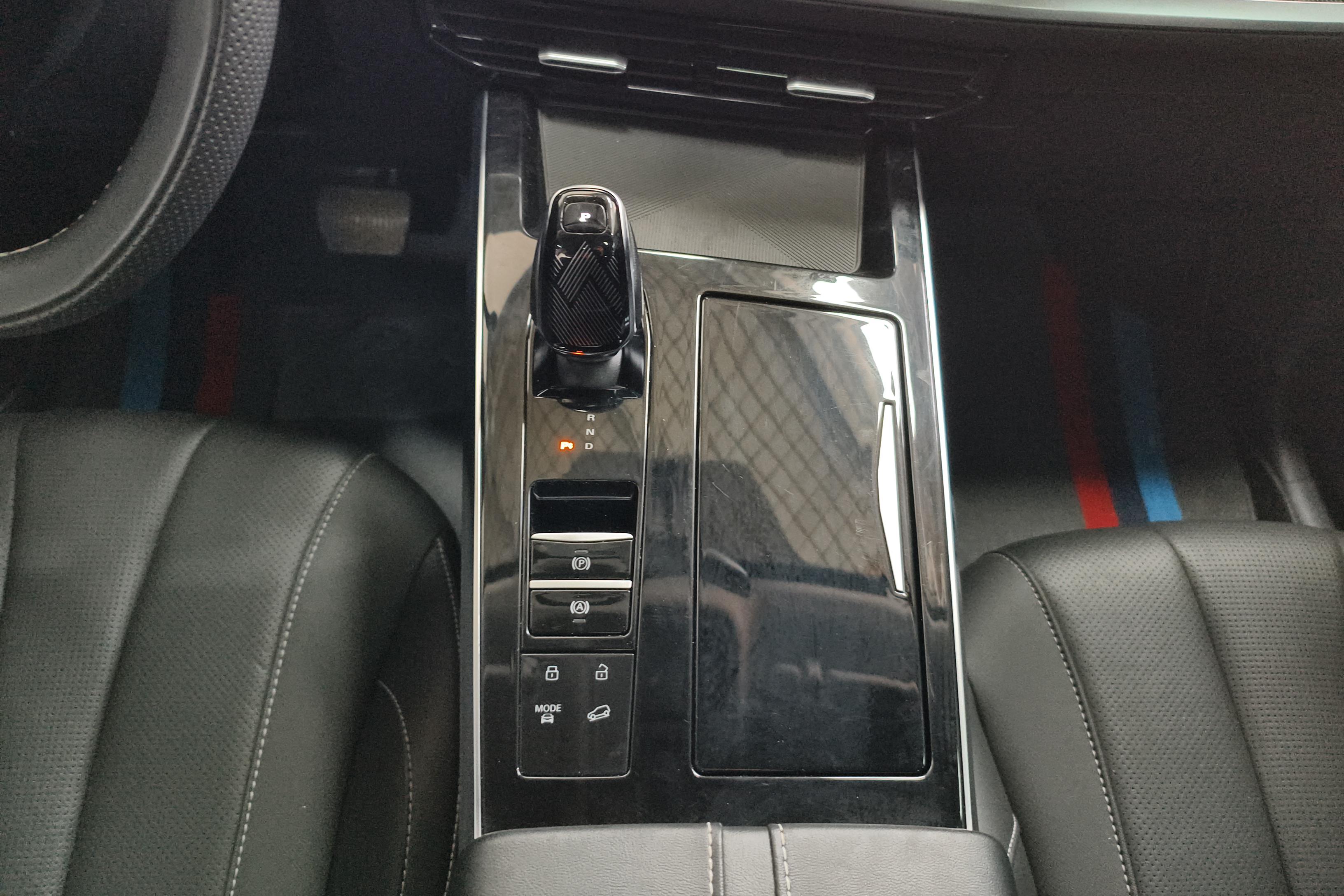 Roewe RX5 MAX 2023 изображение автомобиля #17