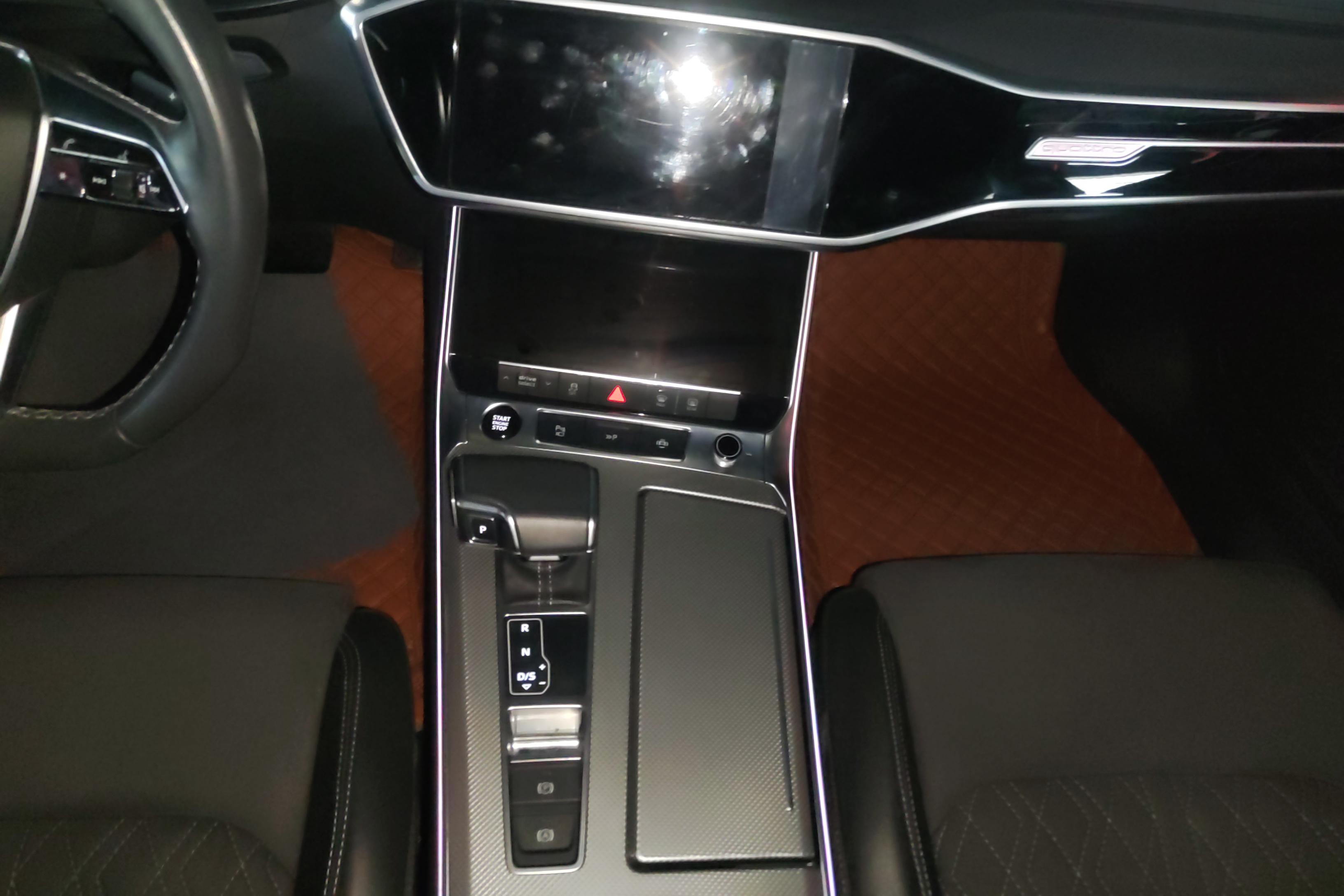 Audi A7L 2023 #17 Audi A7L 2023 car image #17