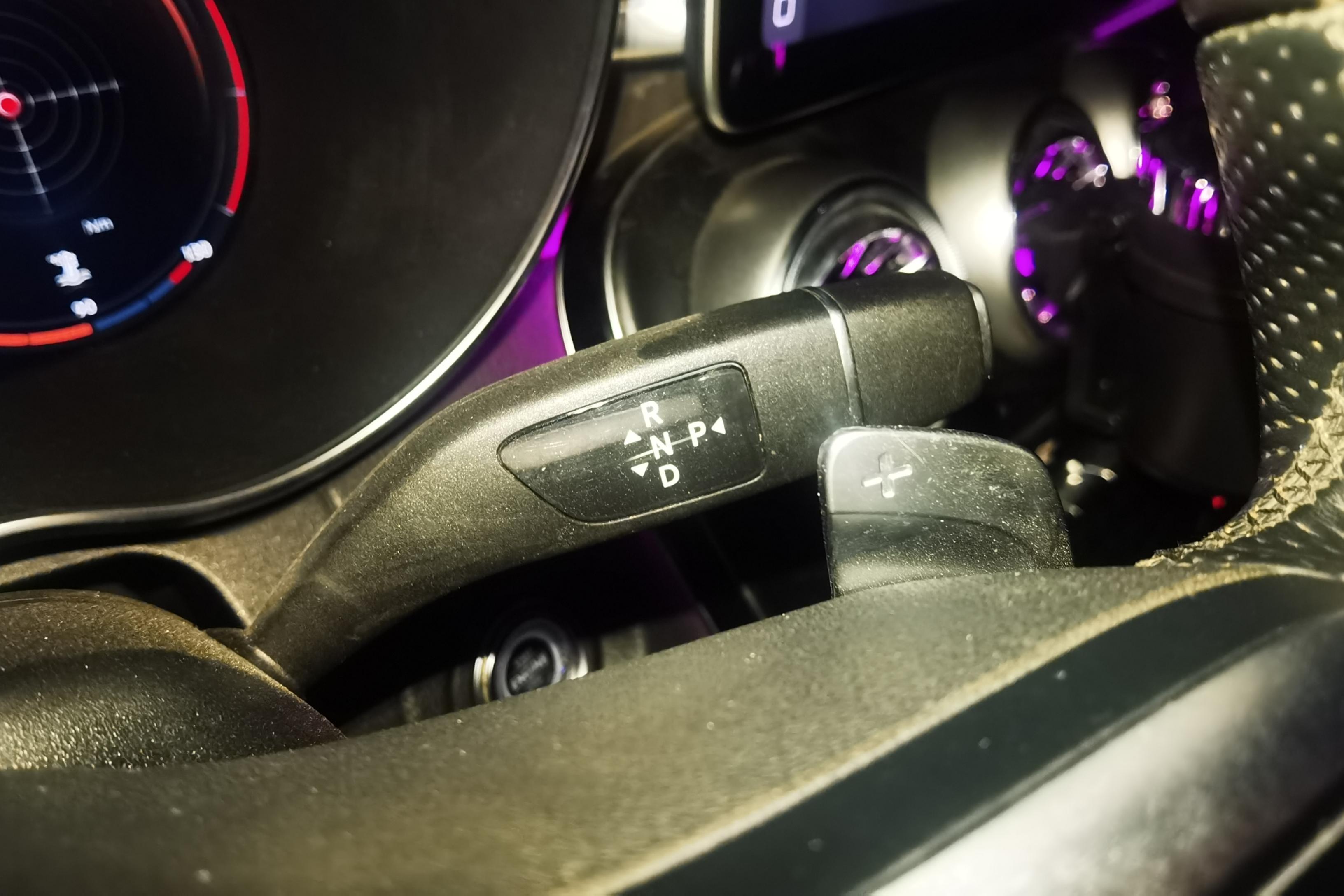 Mercedes-Benz C Class (Imported) 2019 #17 Mercedes-Benz C Class (Imported) 2019 car image #17