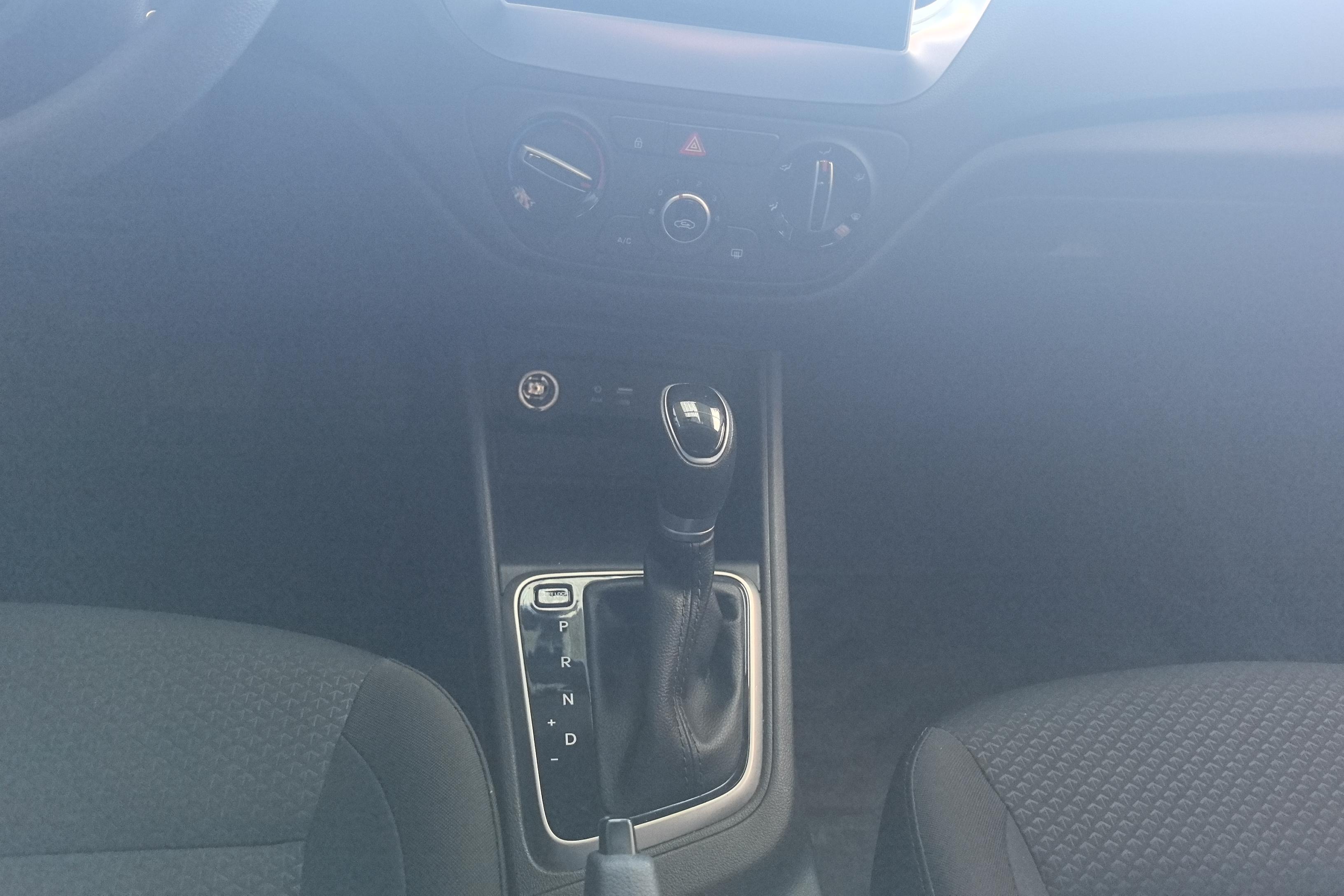 Hyundai Verna 2018 #17 Hyundai Verna 2018 car image #17