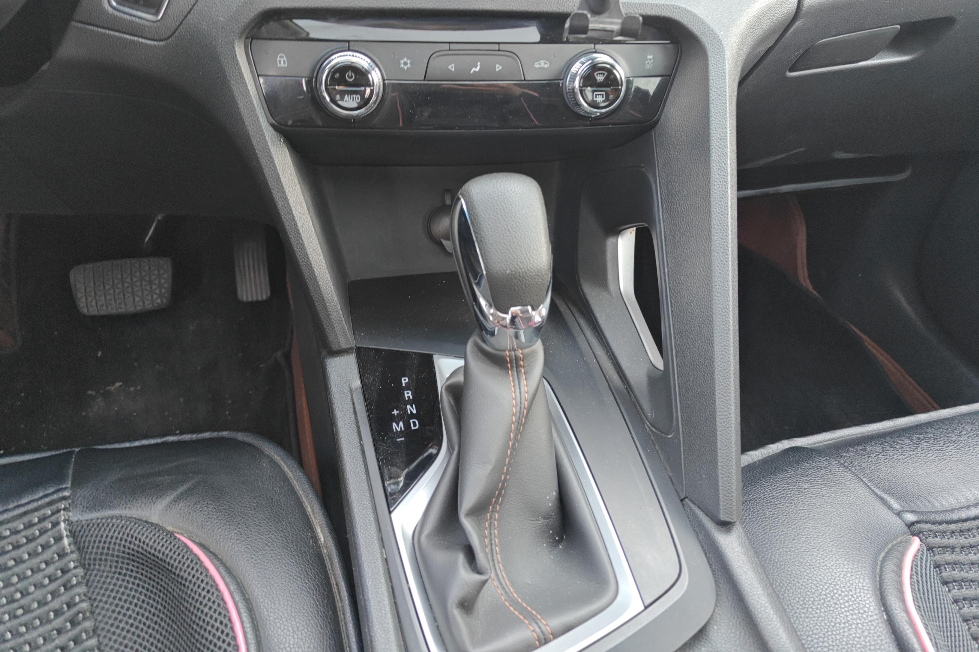 Chevrolet Orlando 2019 #17 Chevrolet Orlando 2019 car image #17