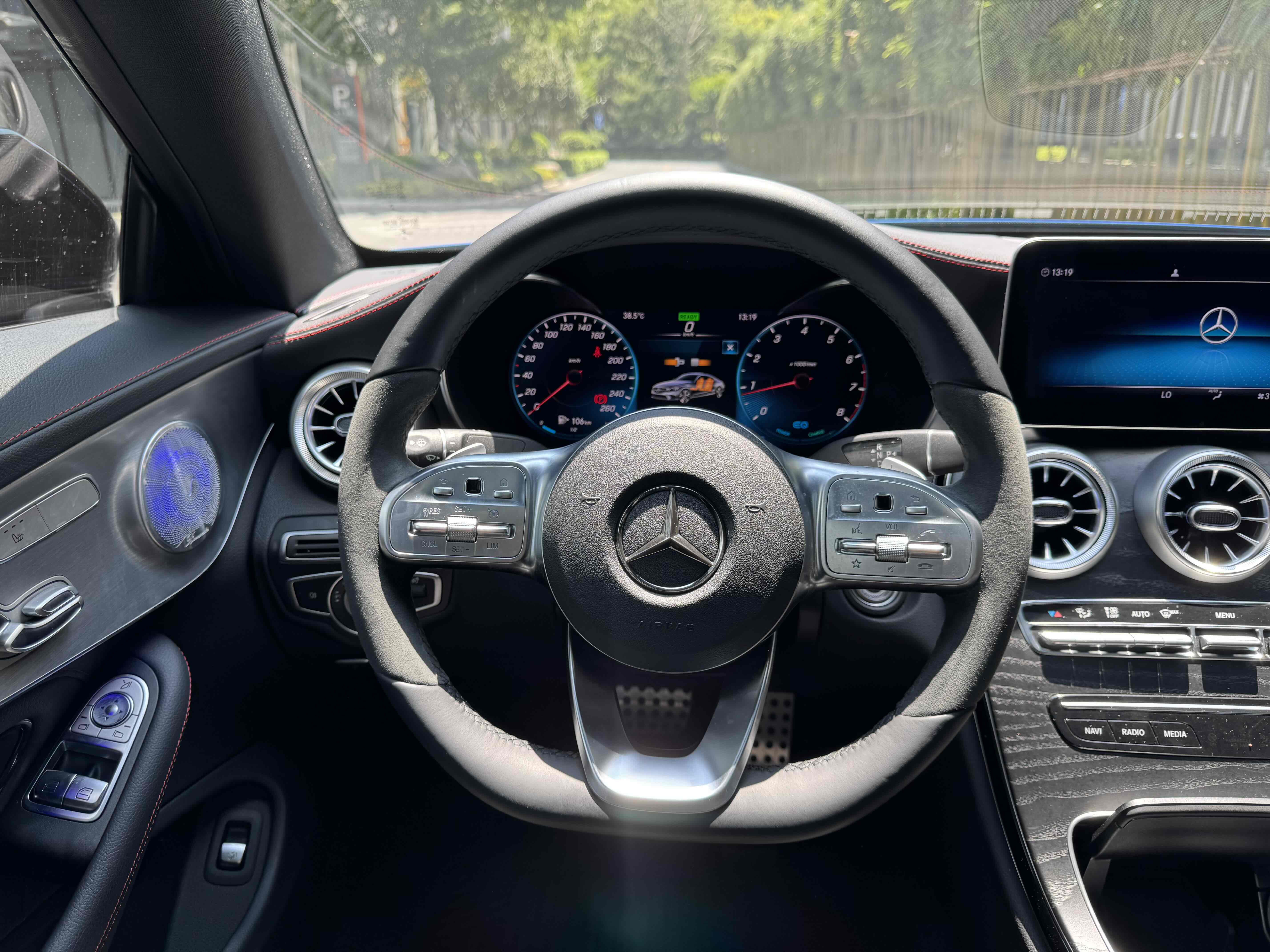 Mercedes-Benz C Class (Imported) 2022 #17 Mercedes-Benz C Class (Imported) 2022 car image #17