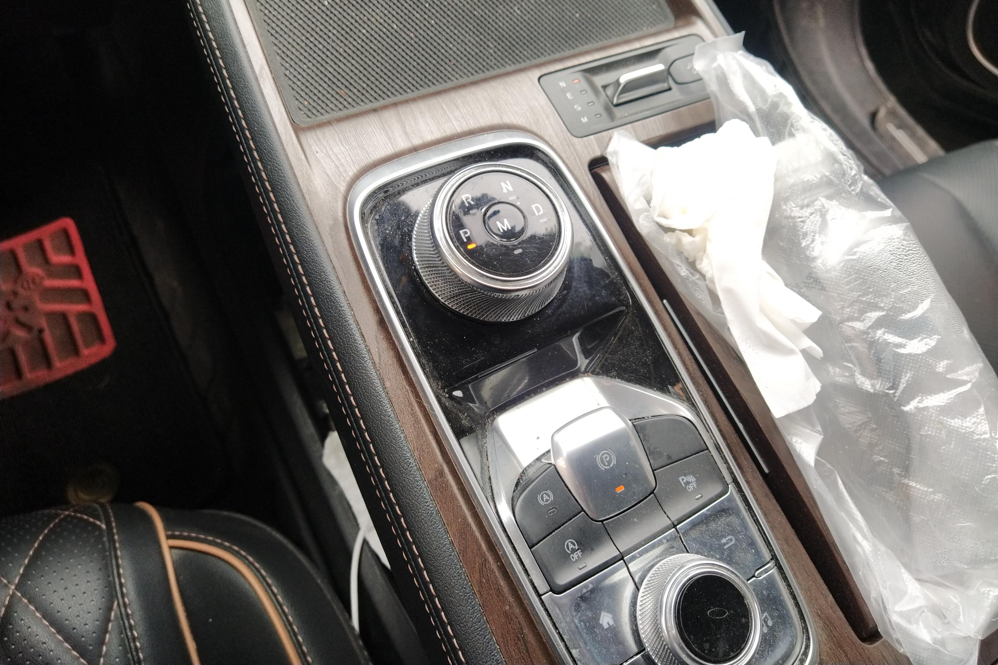 Ford Equator 2021 car image #17