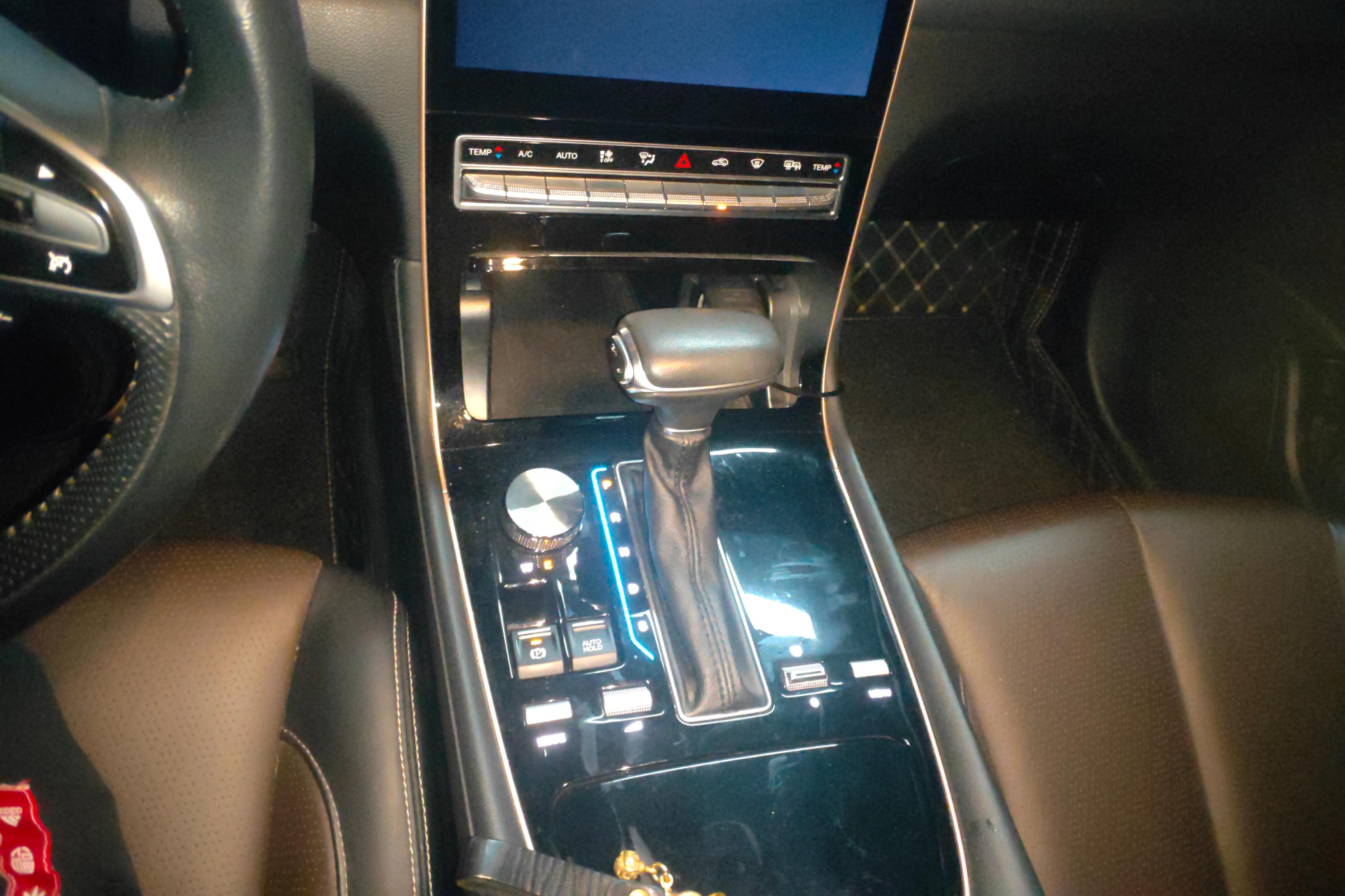 GAC Trumpchi GS5 2019 car image #17