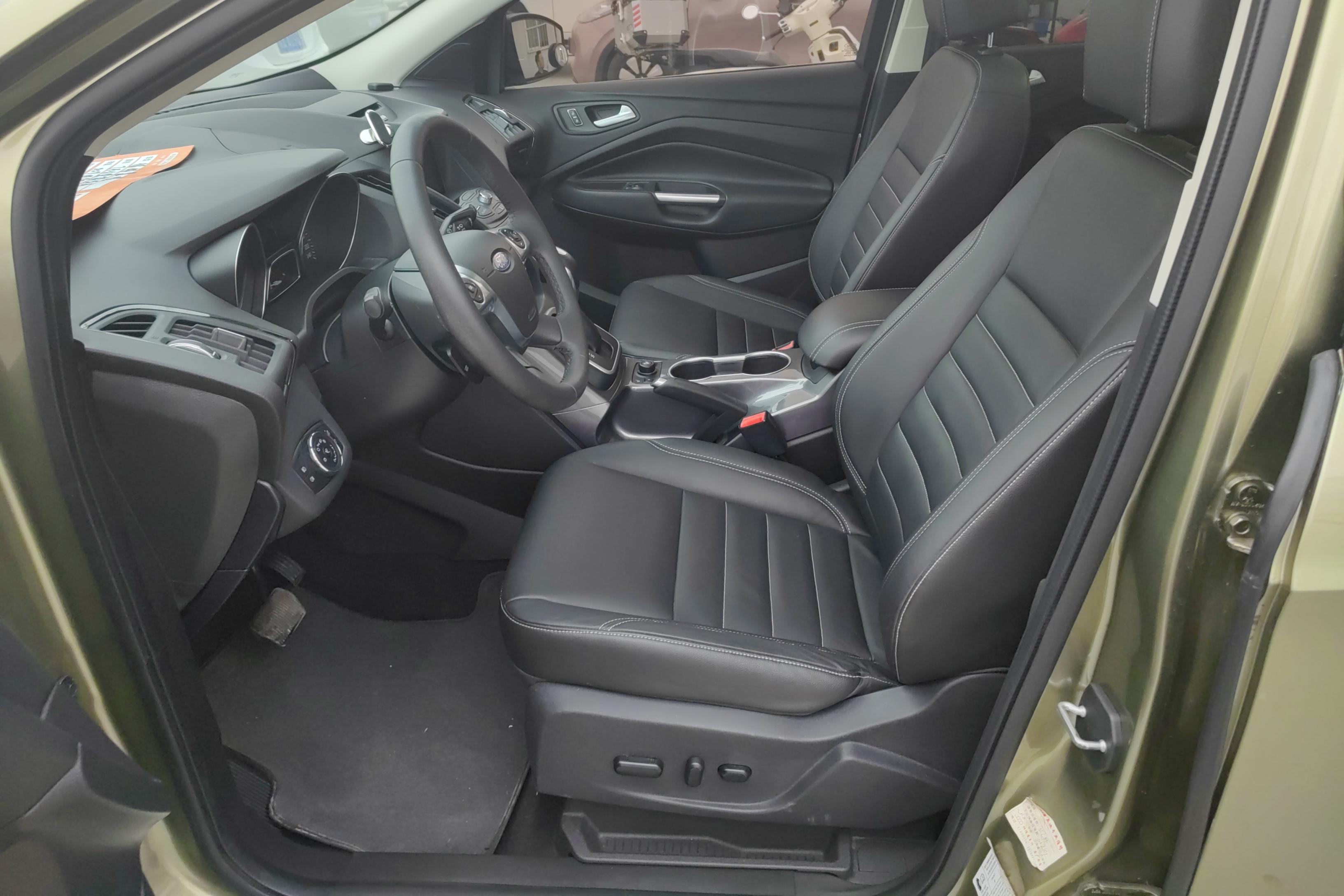 Ford Kuga 2015 imagem de carro #17