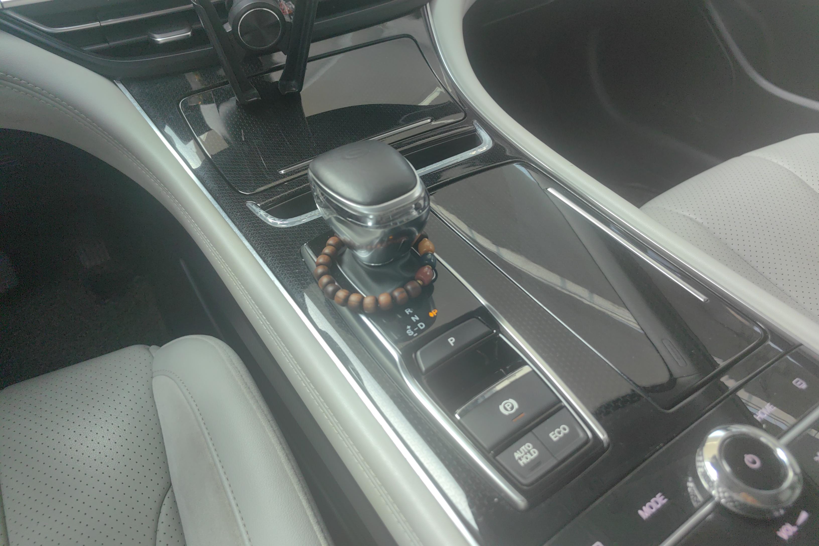 GAC Trumpchi GA8 2020 #17 GAC Trumpchi GA8 2020 car image #17