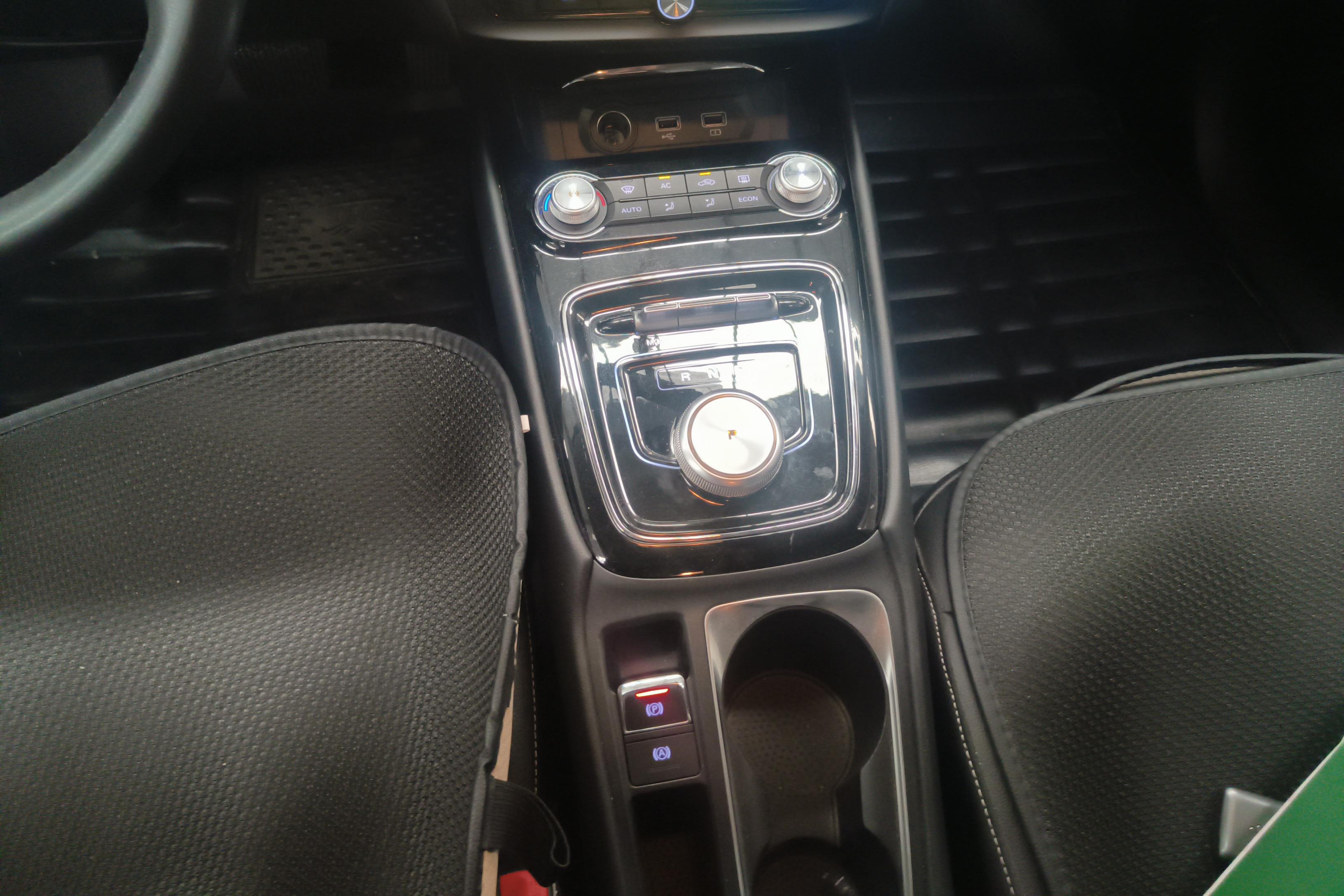 荣威 荣威Ei5 2018 汽车图片 #17