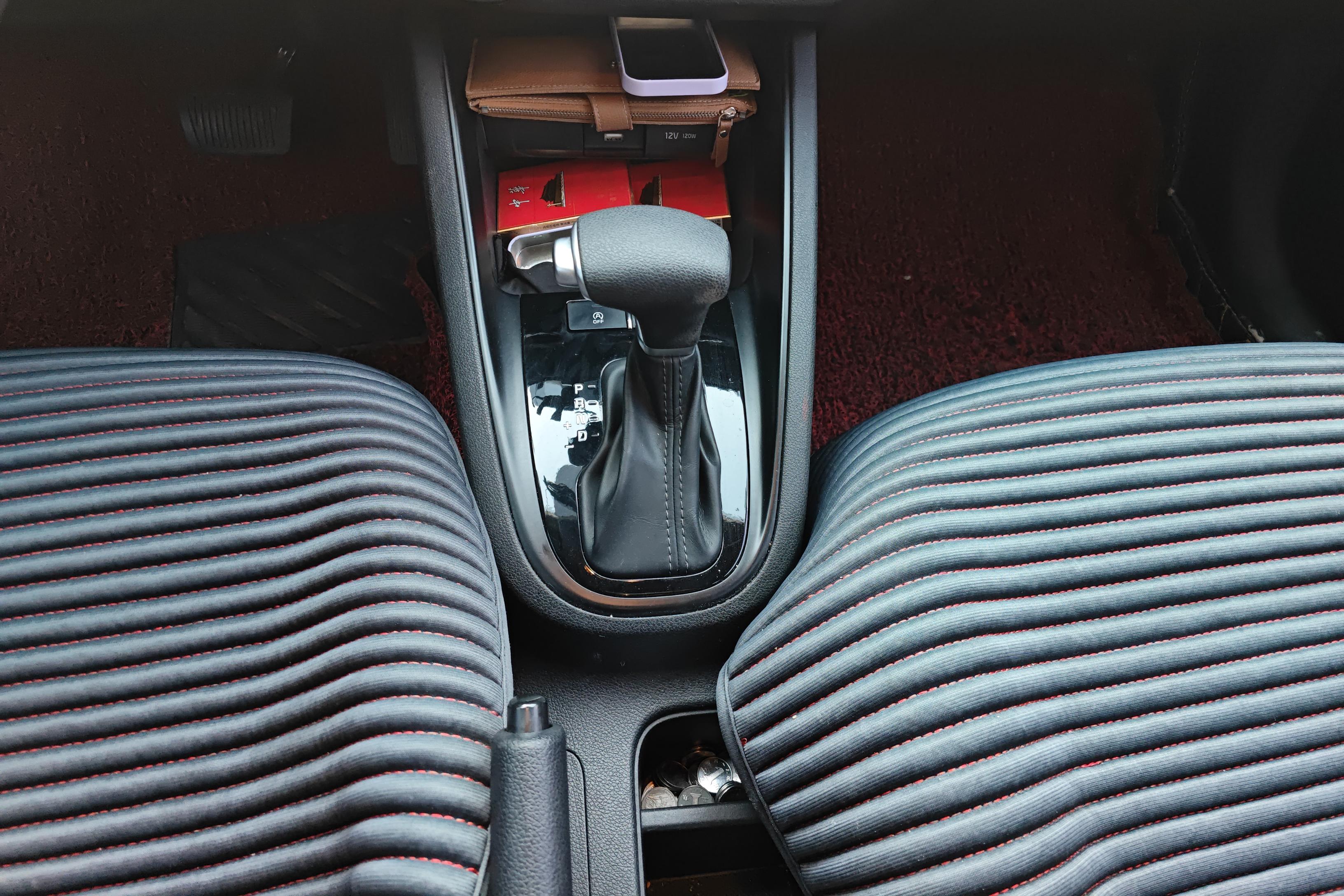 Kia Forte 2020 car image #17