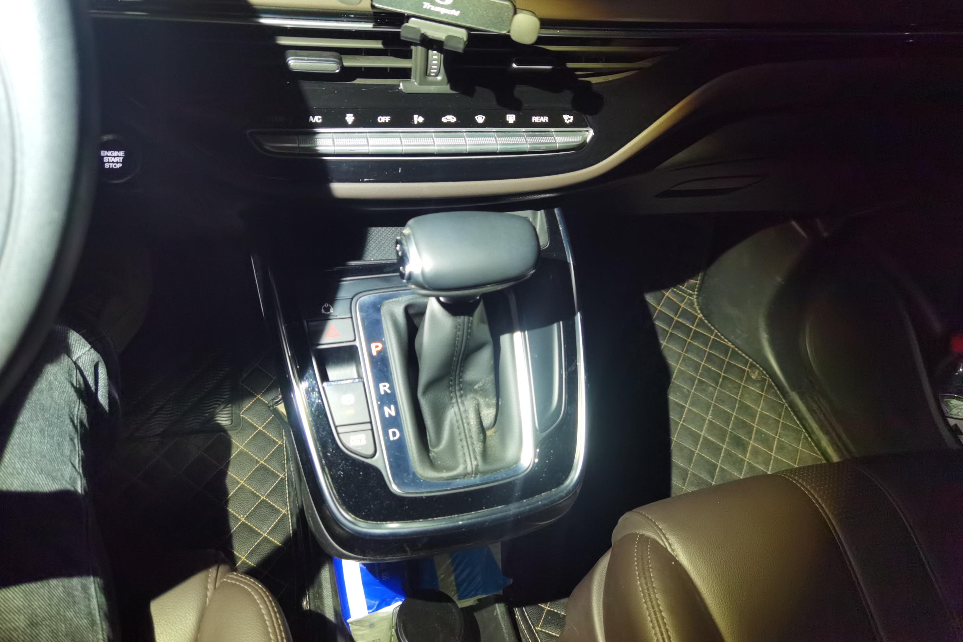 GAC Trumpchi M6 2019 car image #17