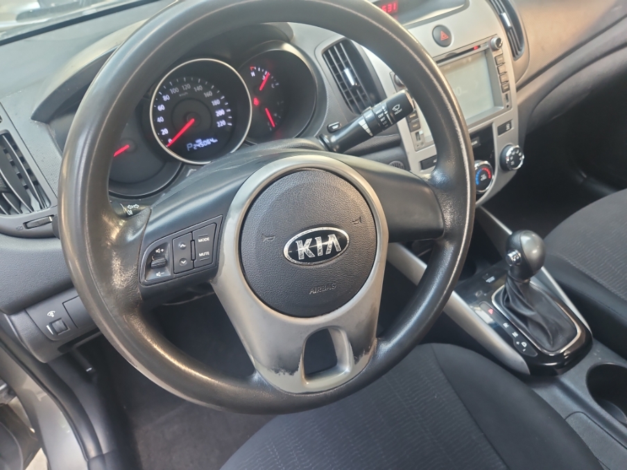 Kia Forte 2014 imagen de coche #17